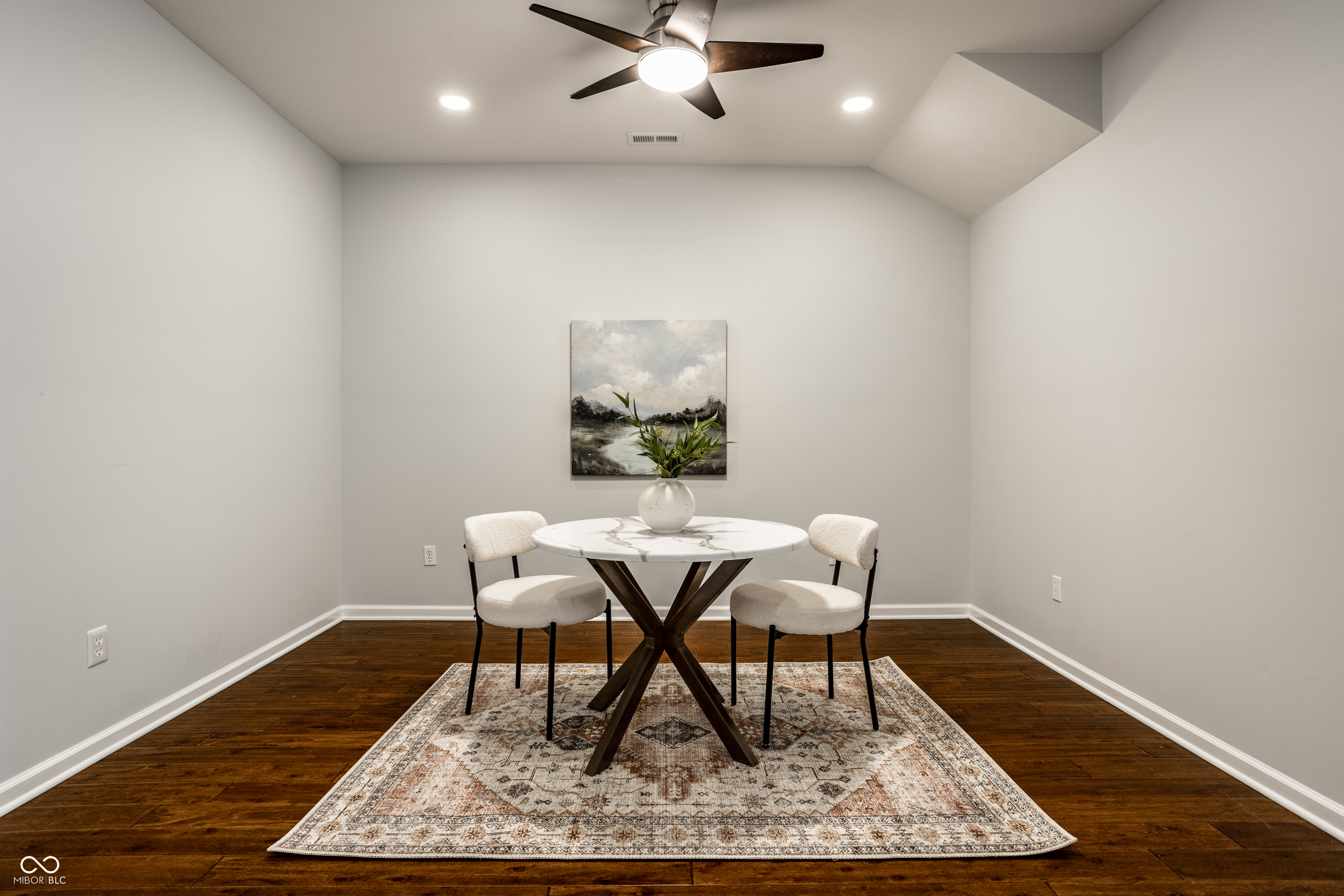 478 Firefly Lane