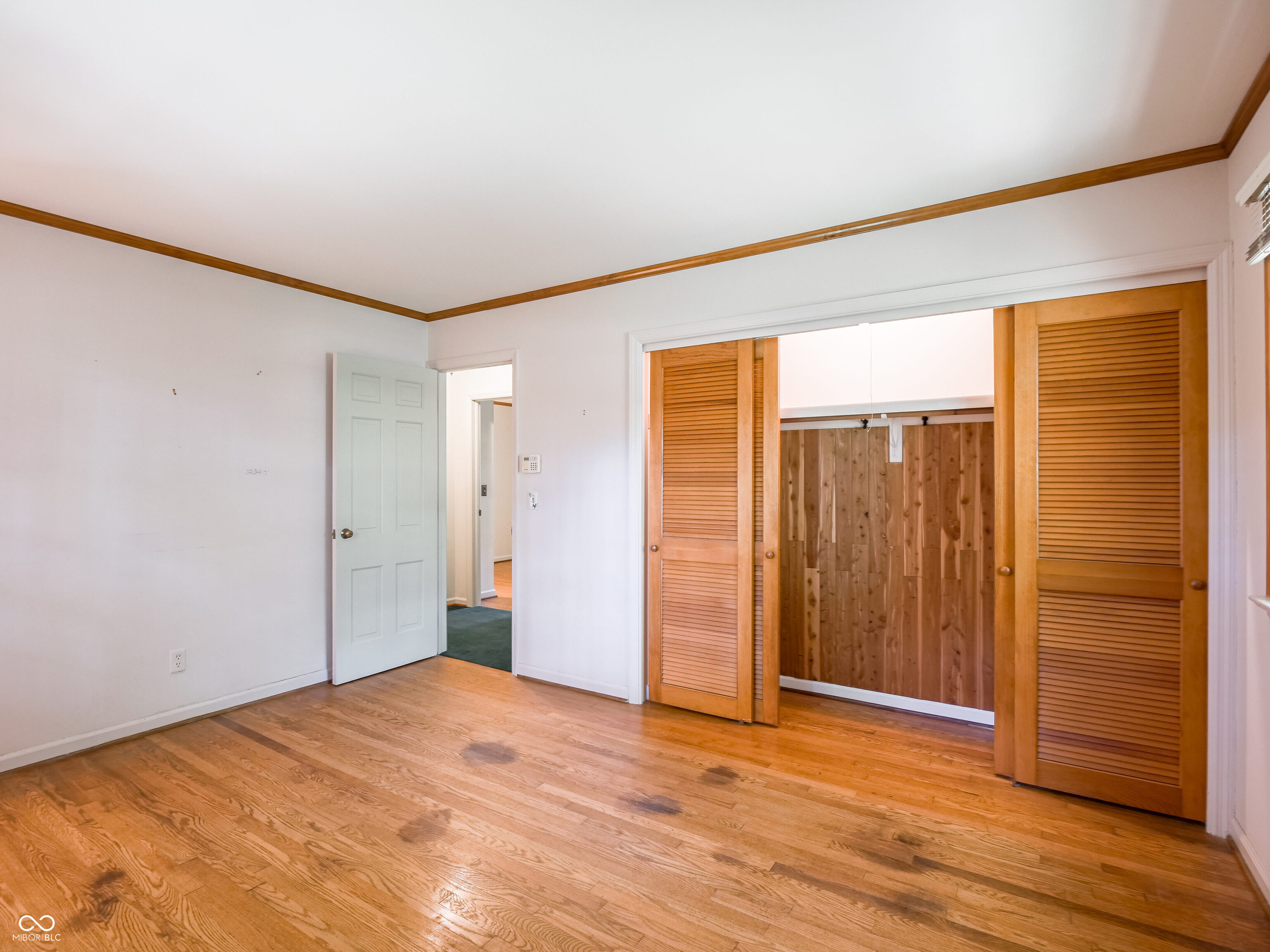 3512 Kenilworth Drive