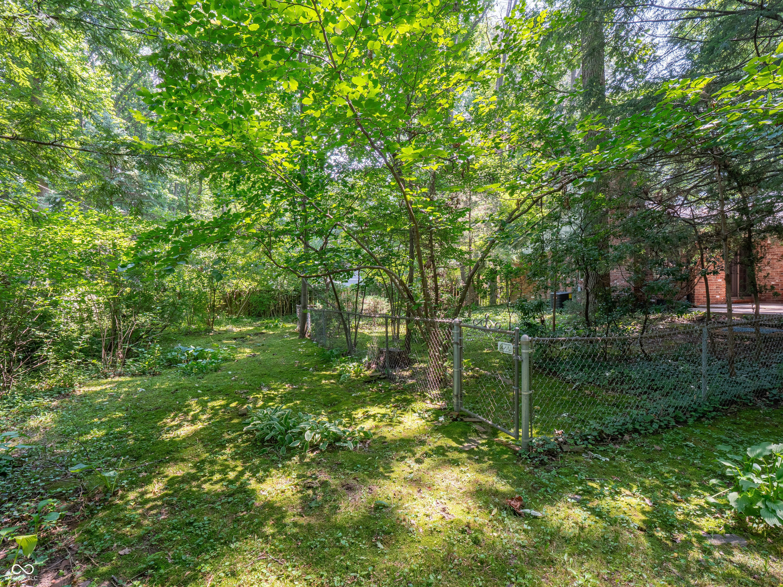 3512 Kenilworth Drive
