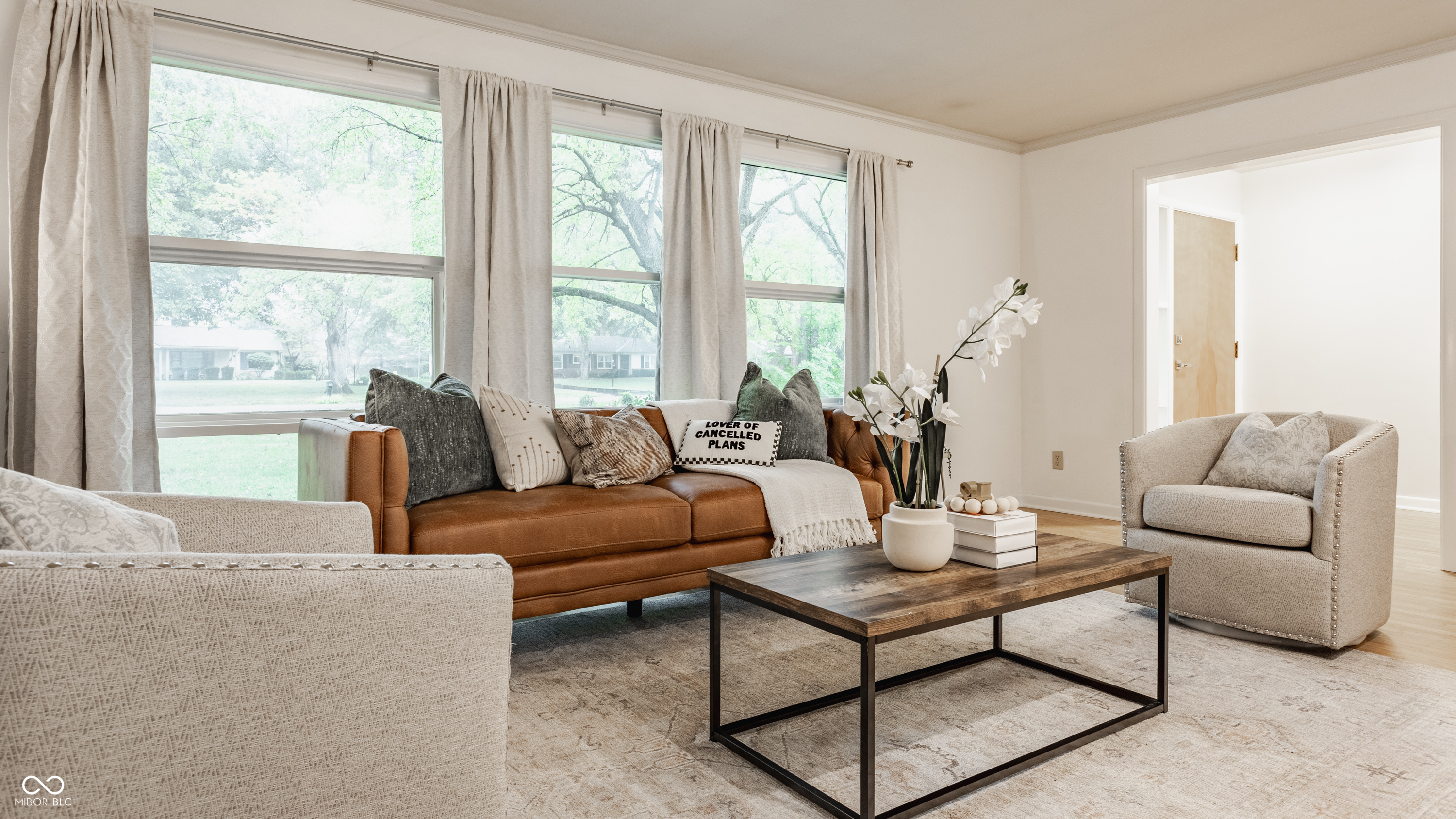 6234 N Tuxedo Street