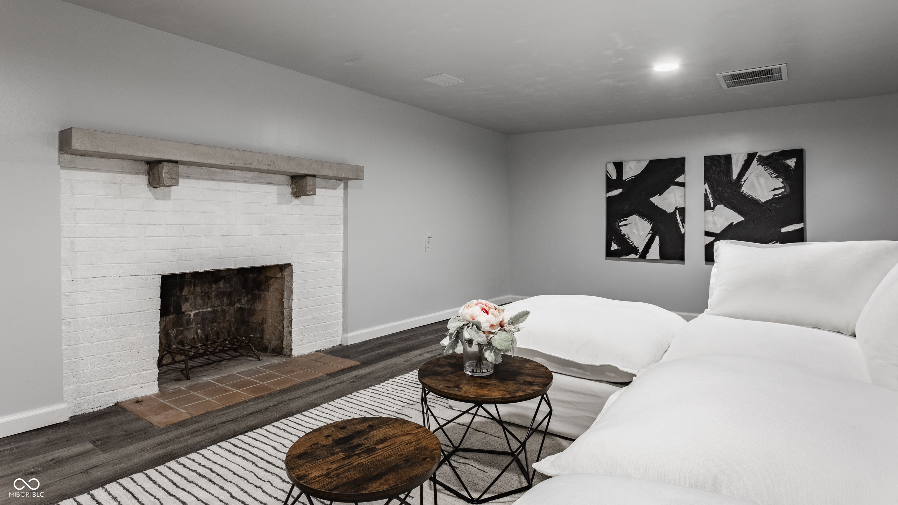 6234 N Tuxedo Street