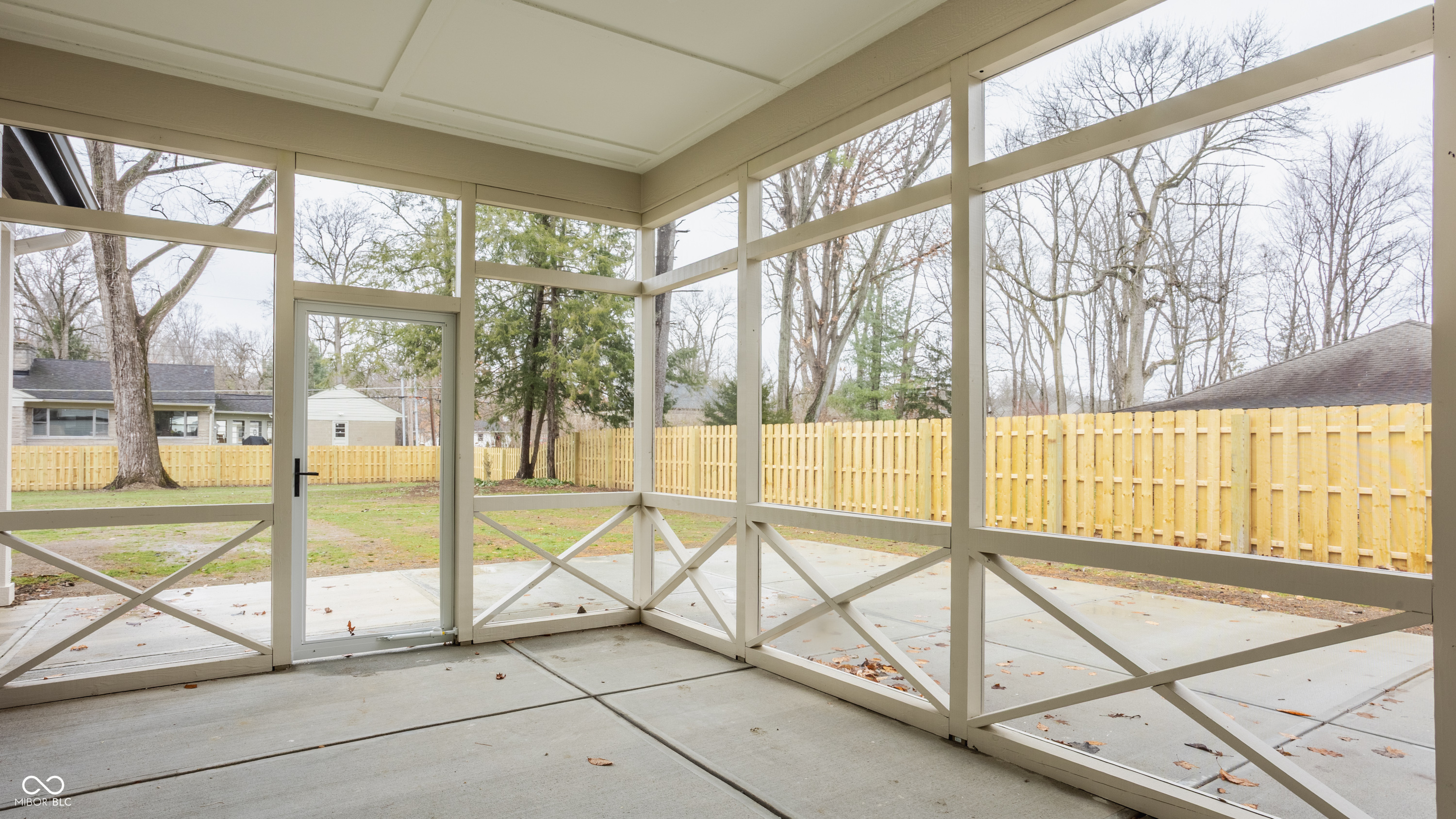 8390 N Illinois Street