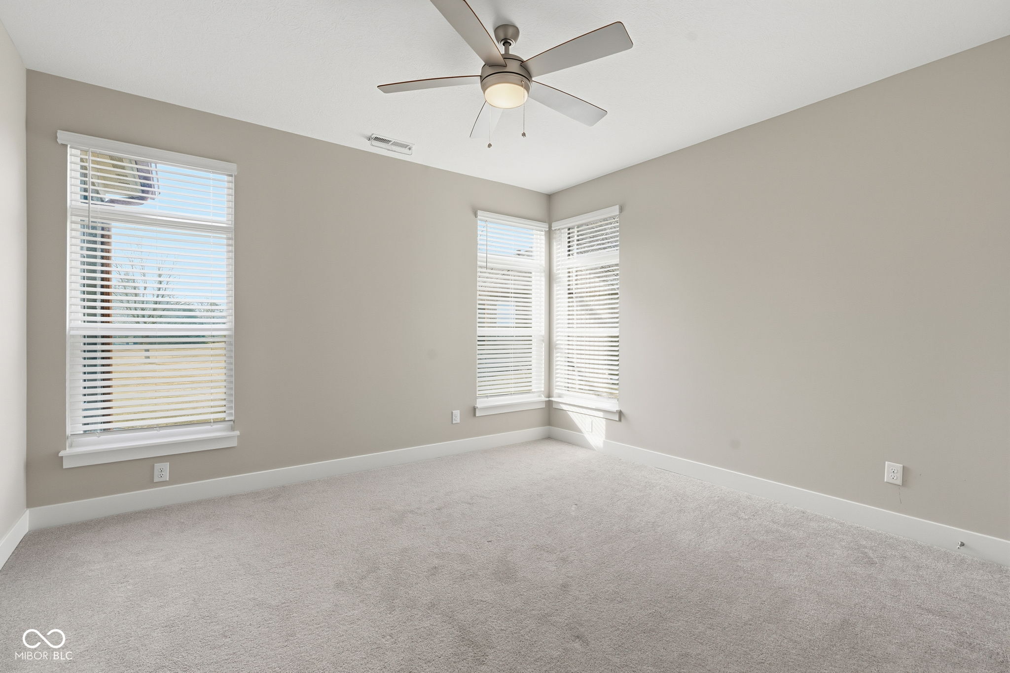 4359 Prairie Falcon Drive