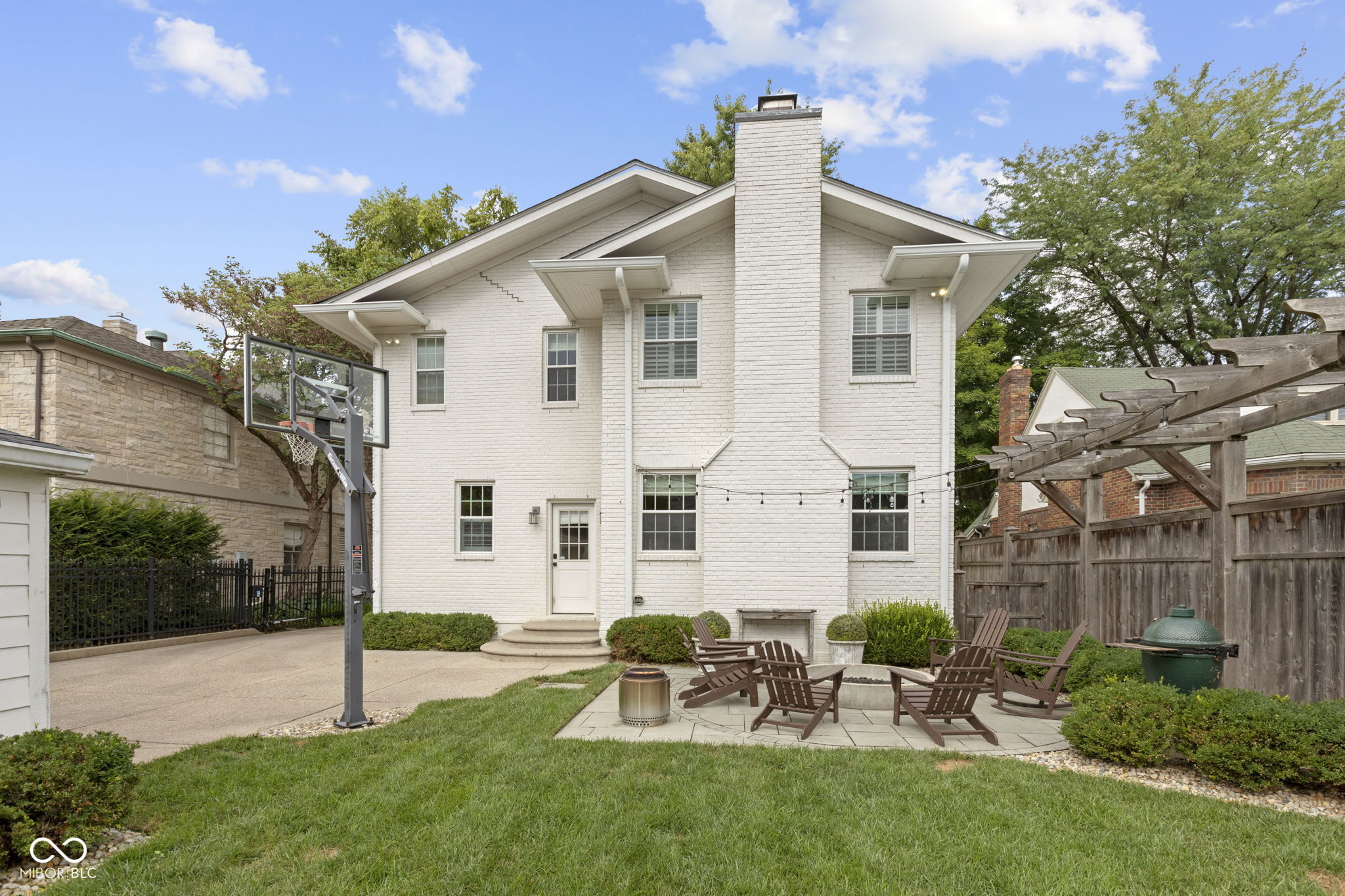 5647 N Pennsylvania Street