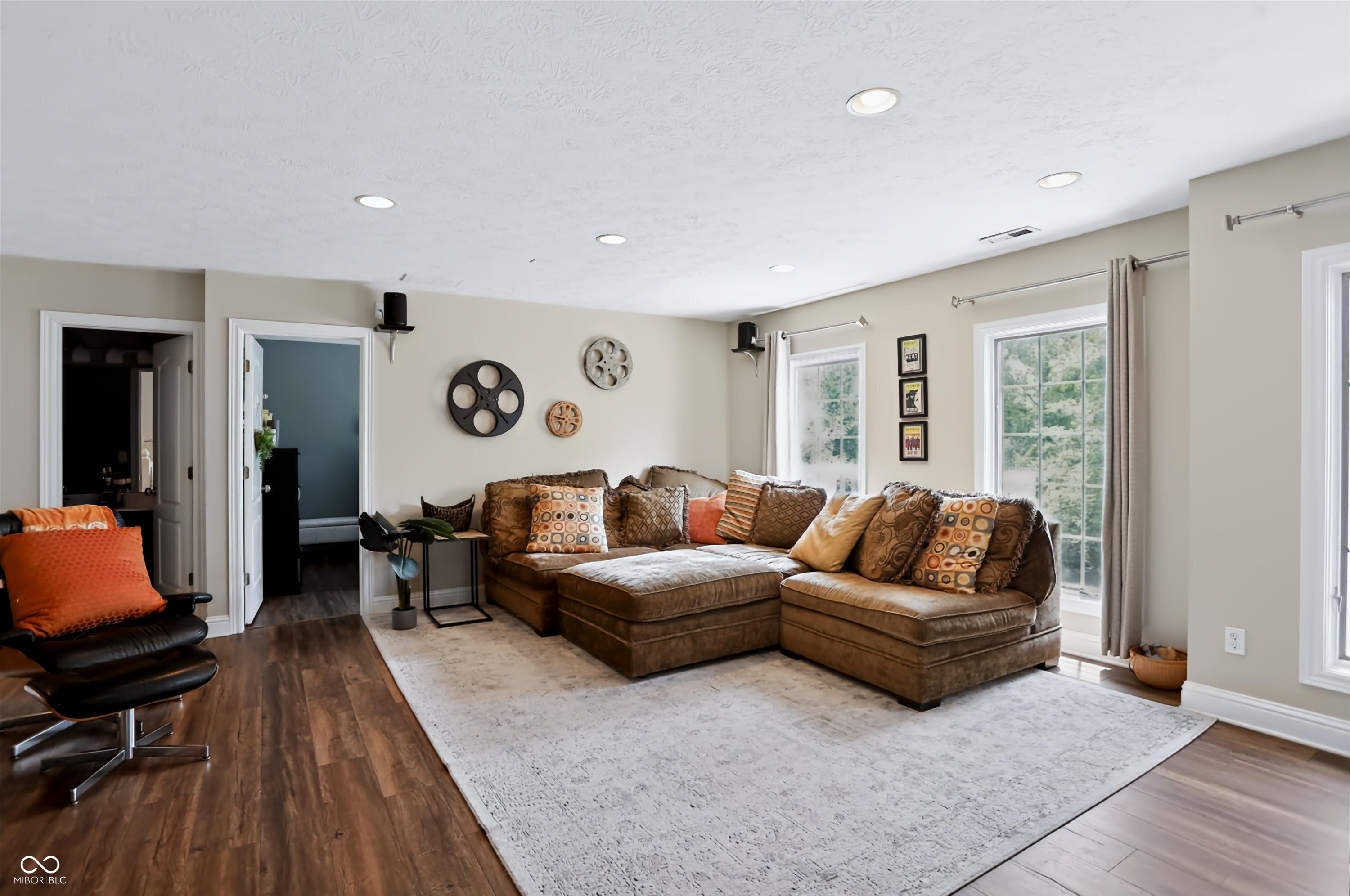 7441 Oakland Hills Drive