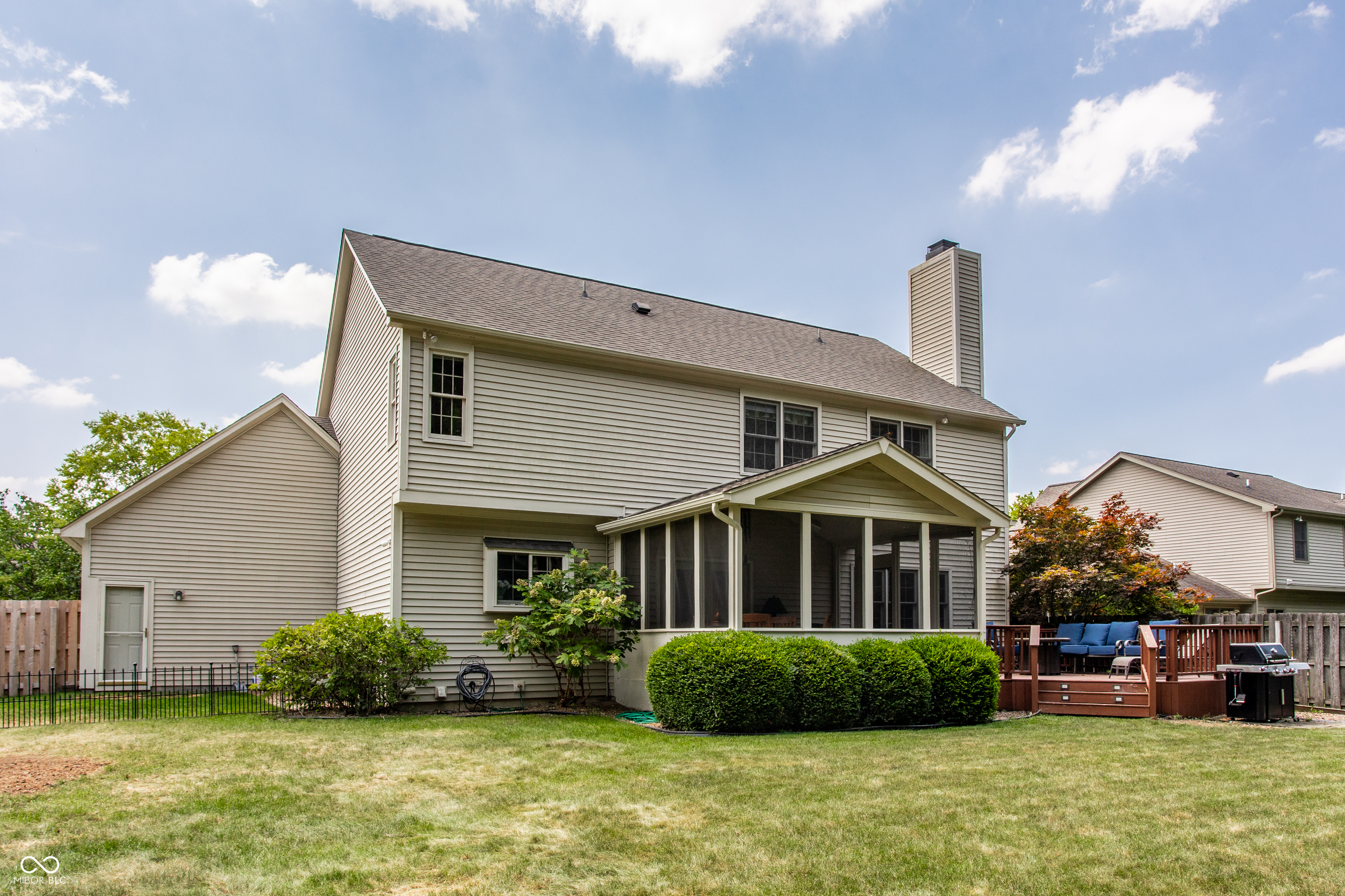 3824 Constitution Drive