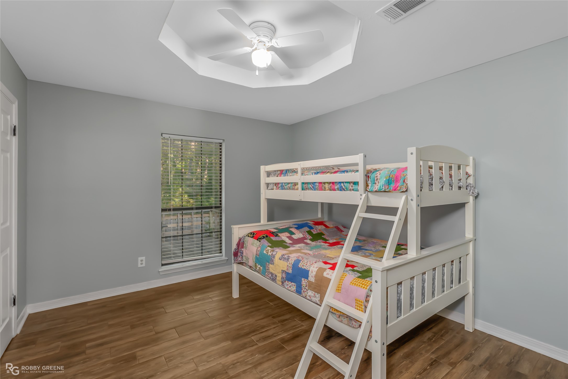 3320 Trailview Circle
