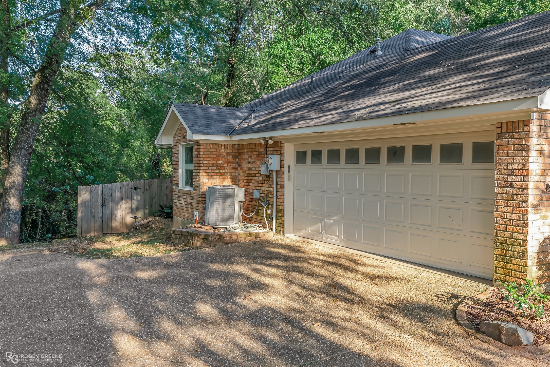 3320 Trailview Circle