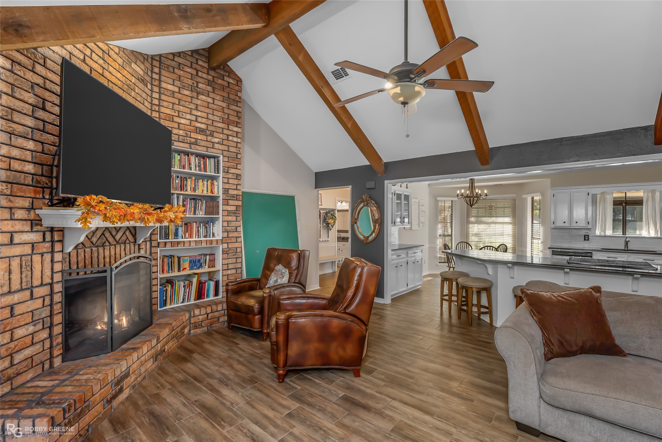 3320 Trailview Circle