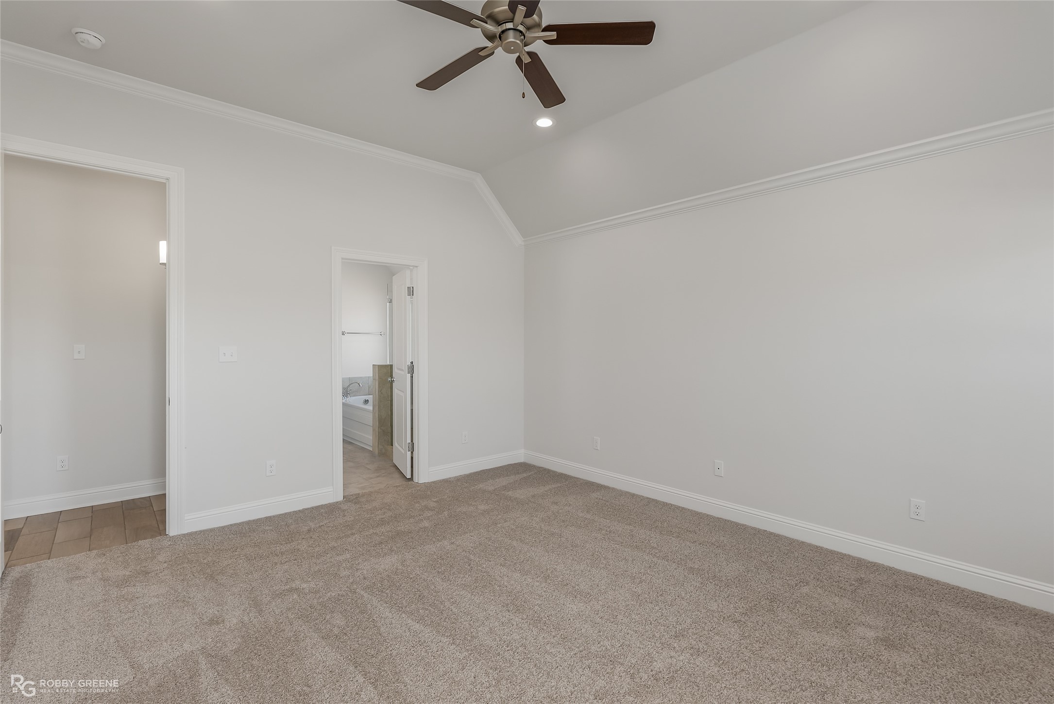 211 Ferry Lake Drive
