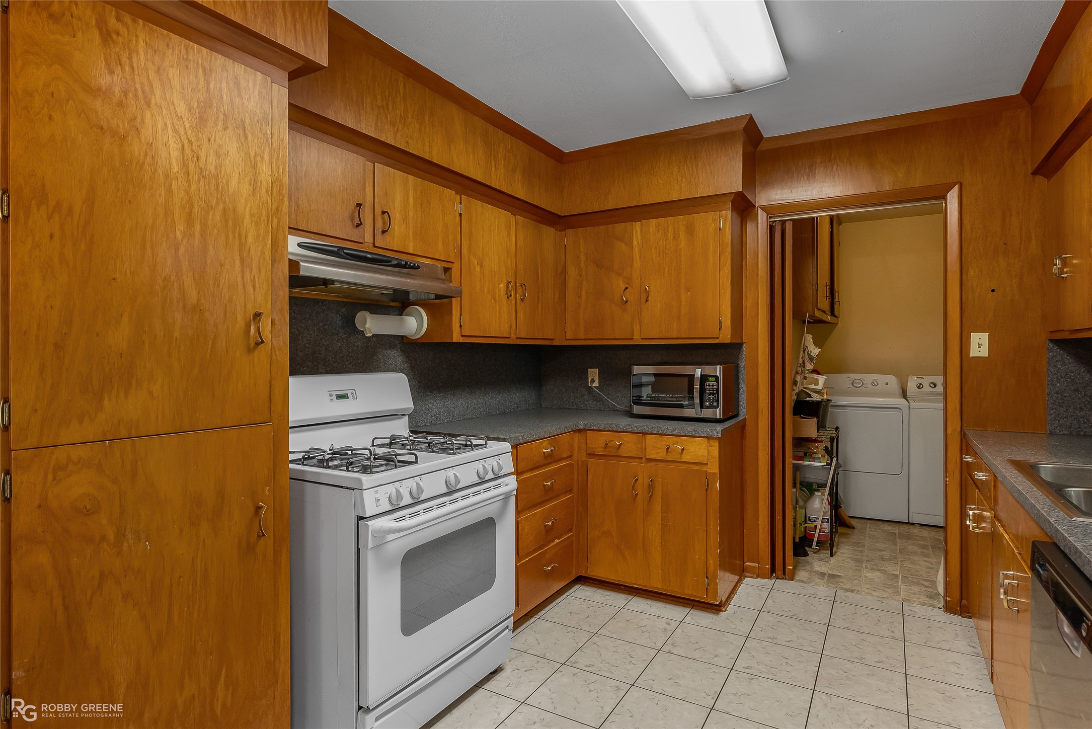 1209 Pecan Lane