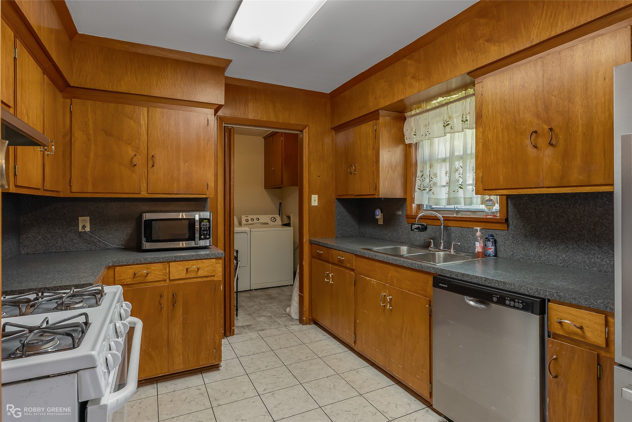 1209 Pecan Lane