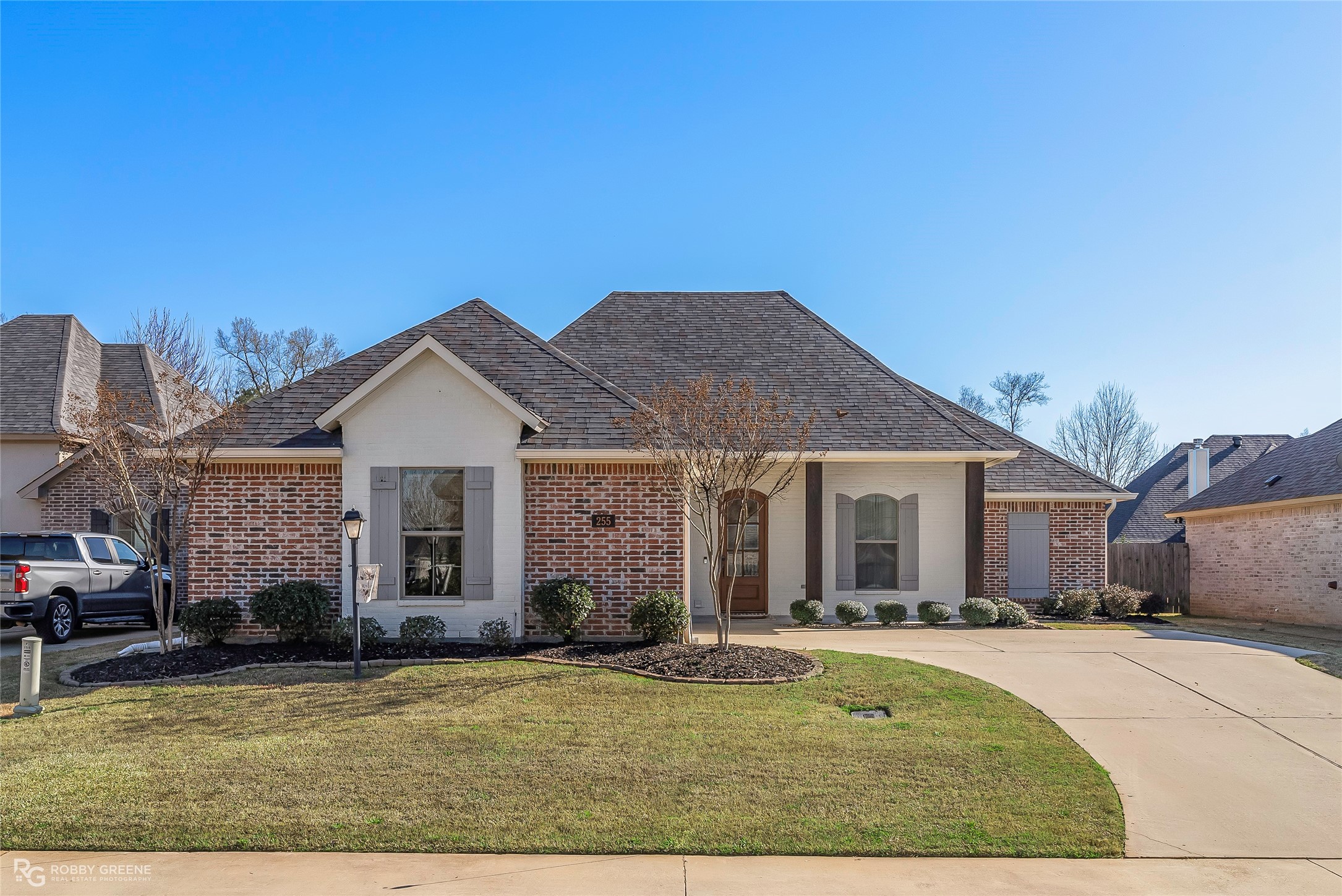 255 Acadiana Creek Drive