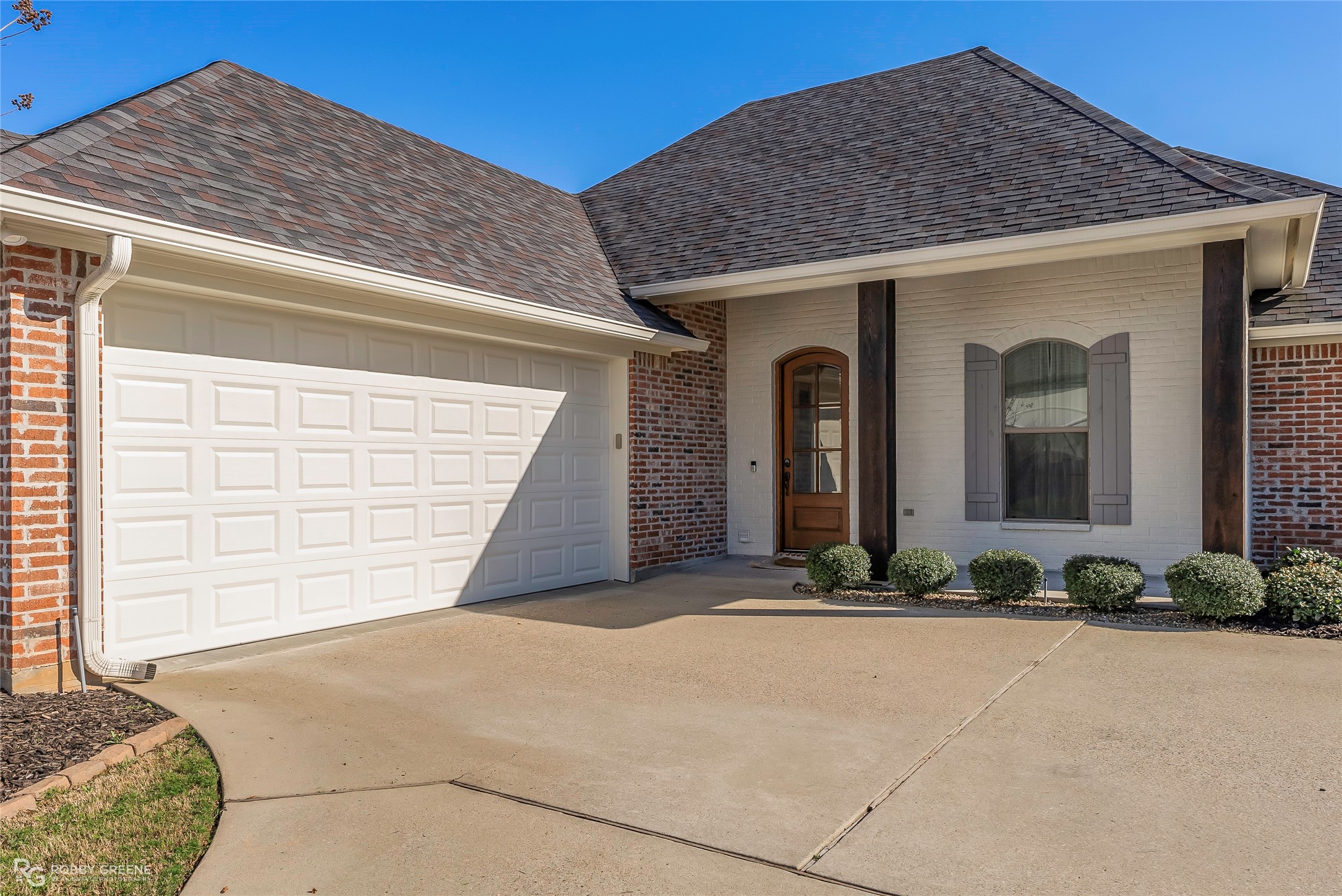 255 Acadiana Creek Drive