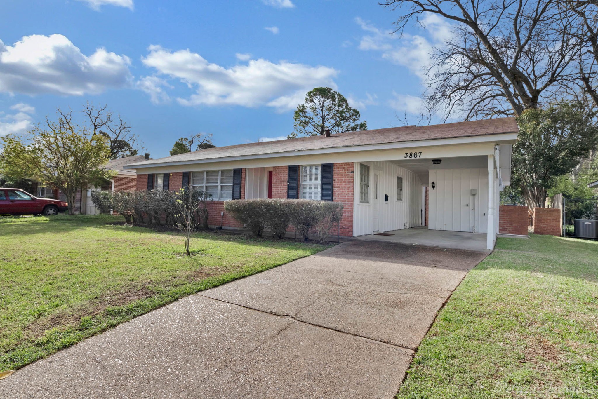 3867 Greenway Place