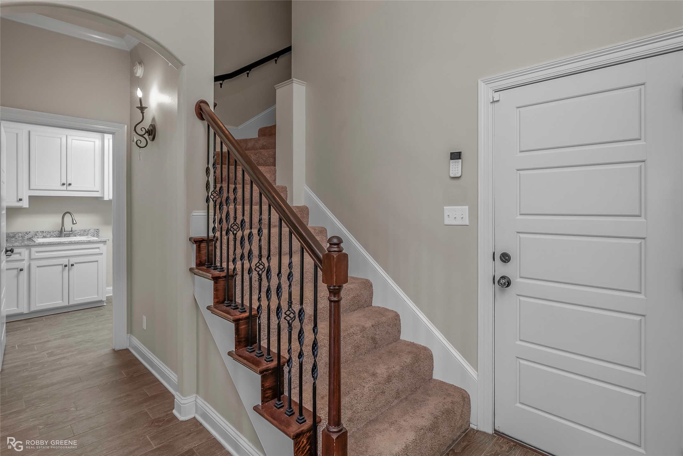 698 Dumaine Drive