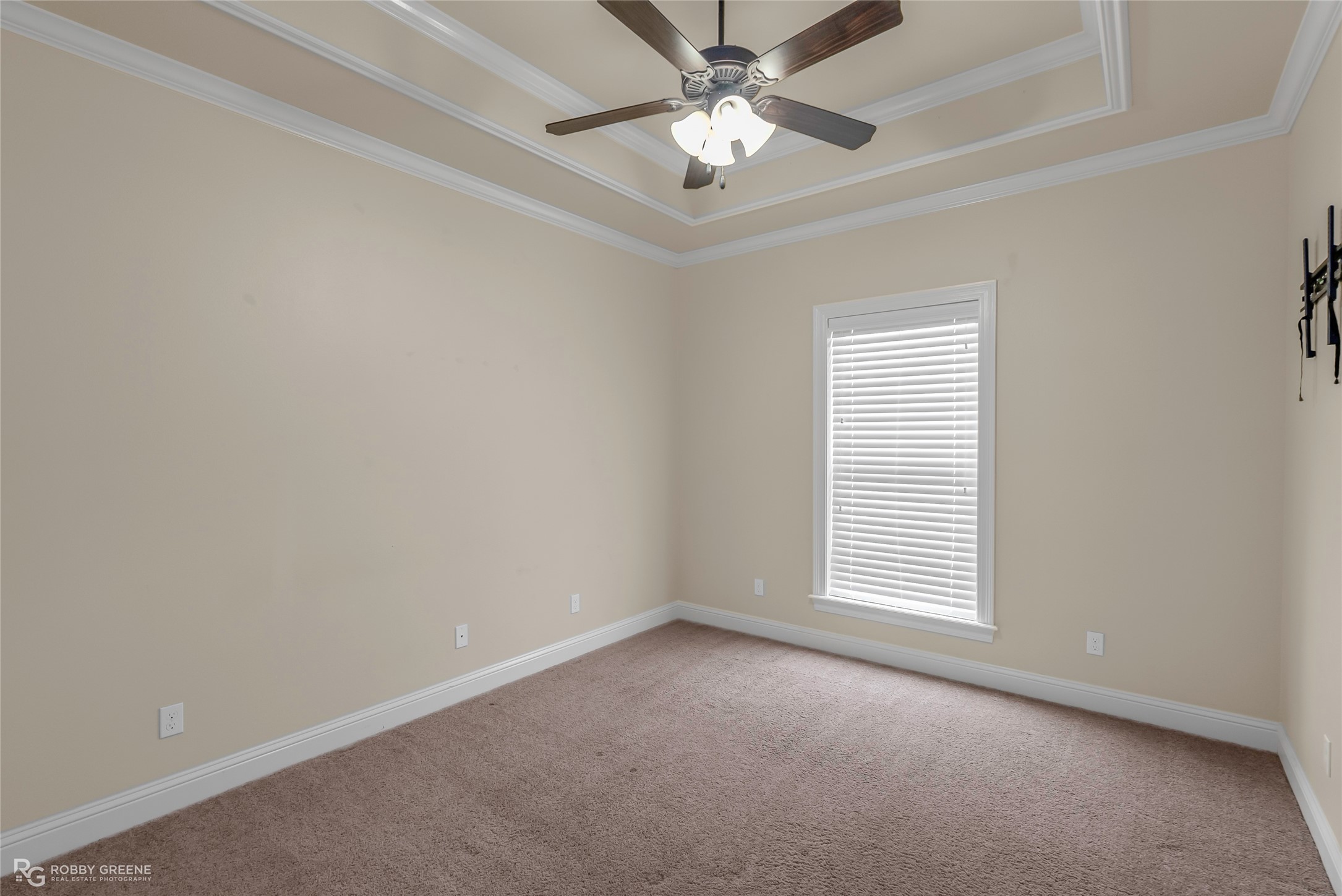 698 Dumaine Drive