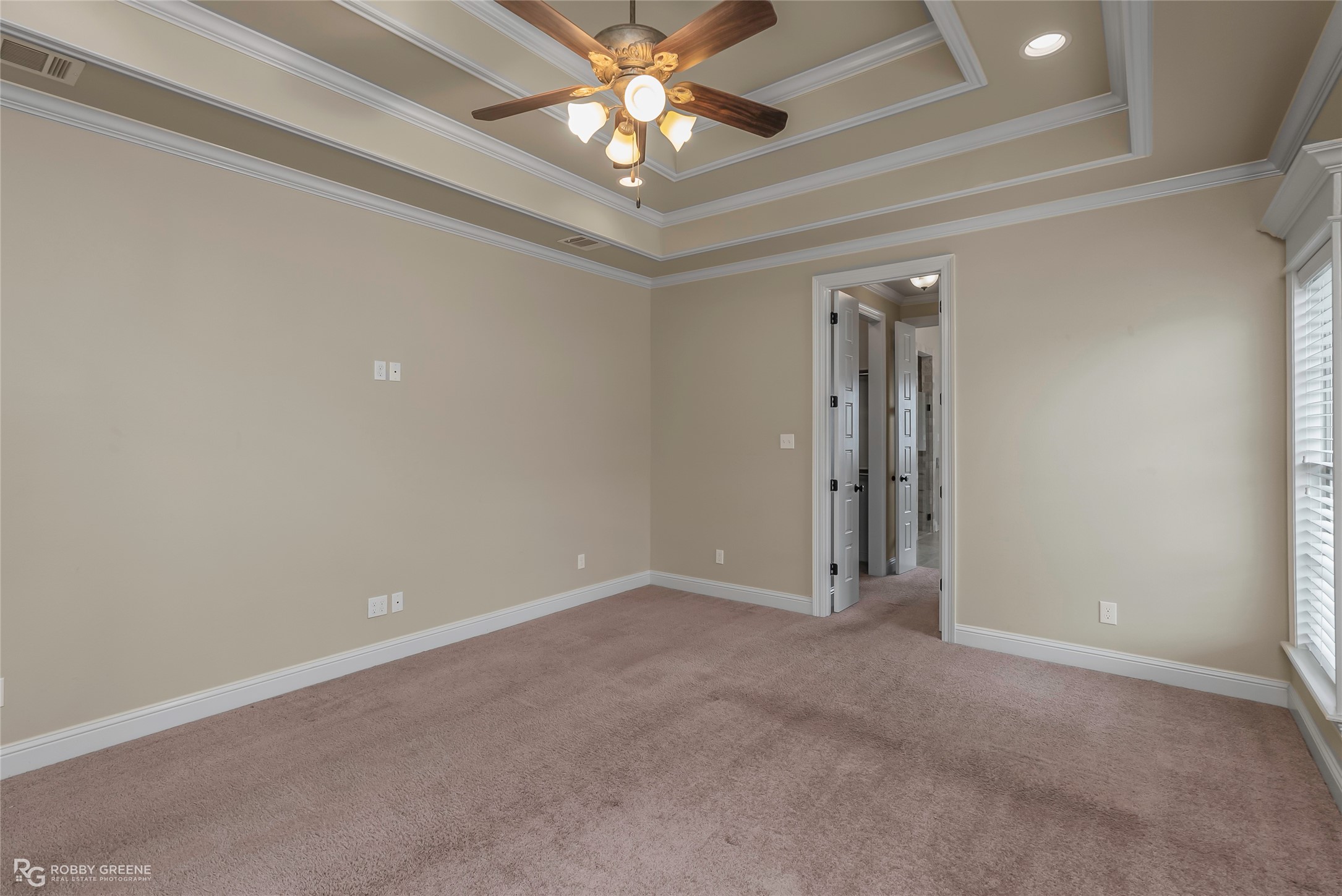 698 Dumaine Drive