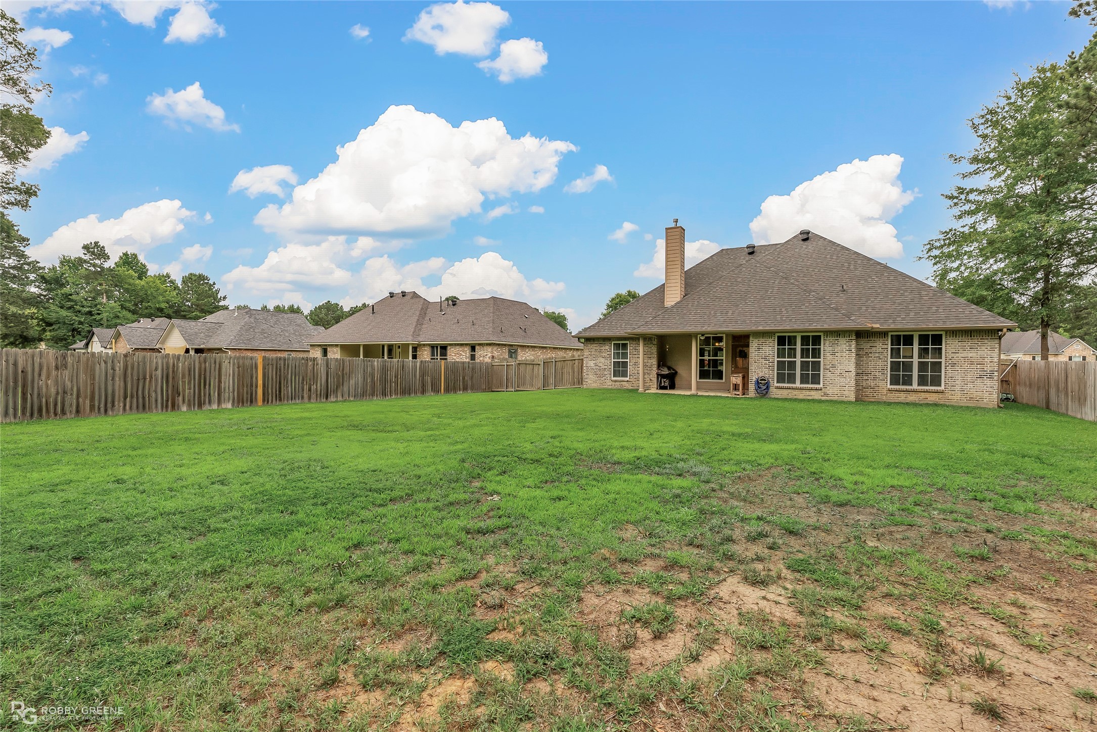 9424 N Pointe Circle