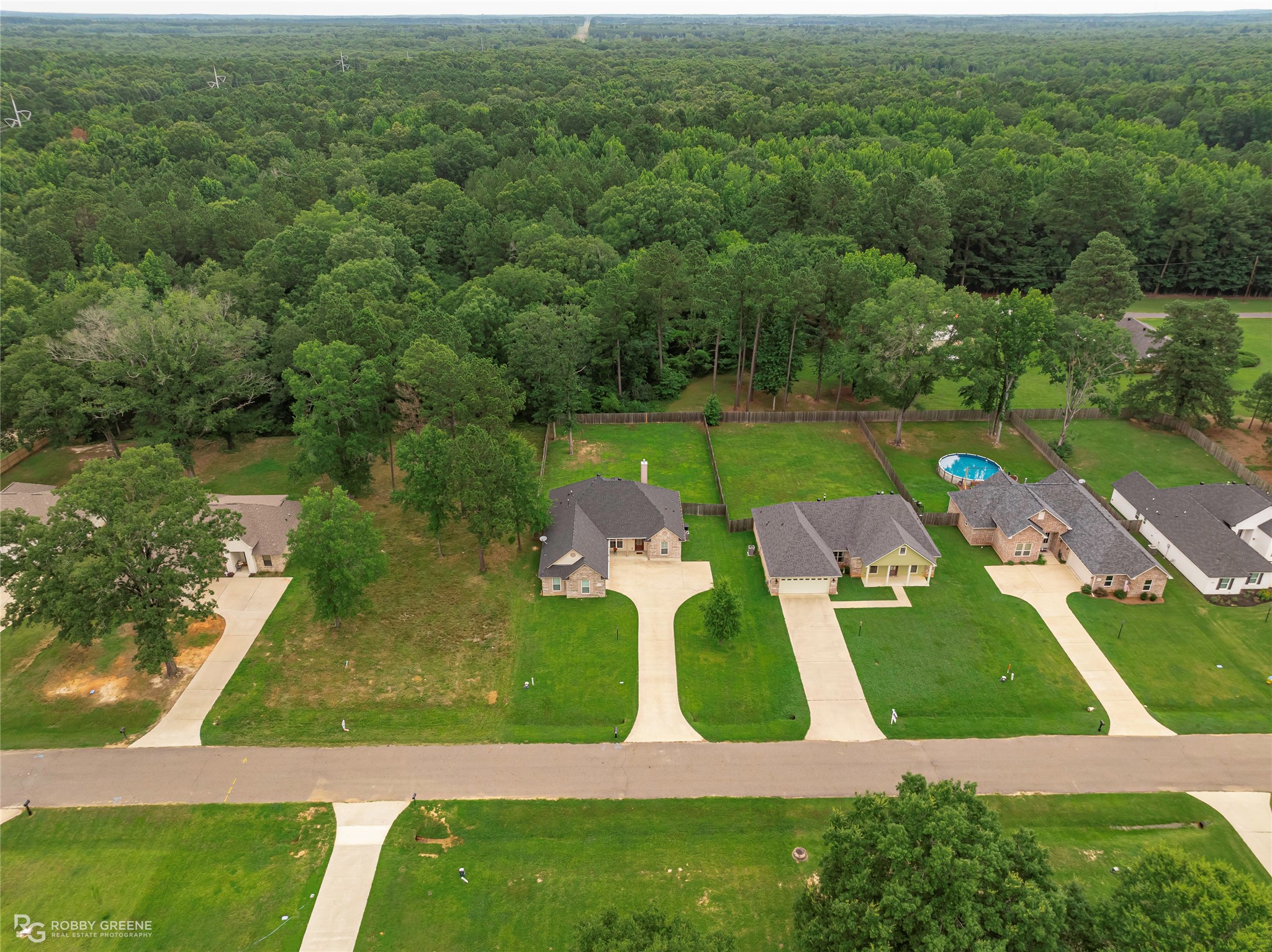 9424 N Pointe Circle