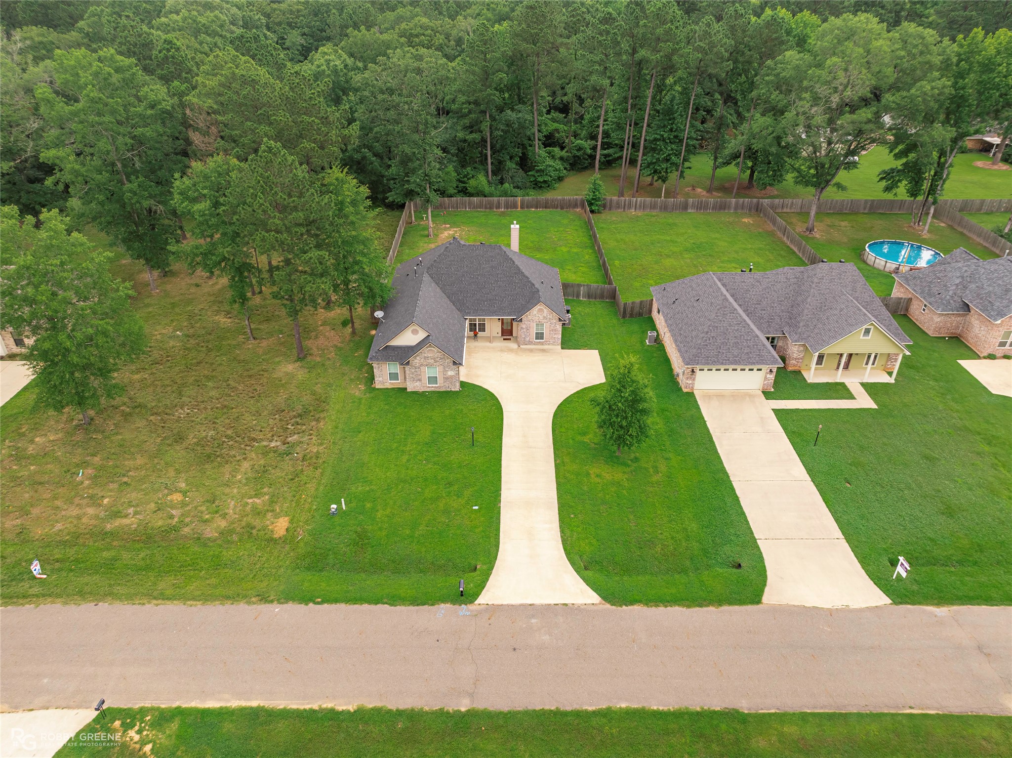9424 N Pointe Circle