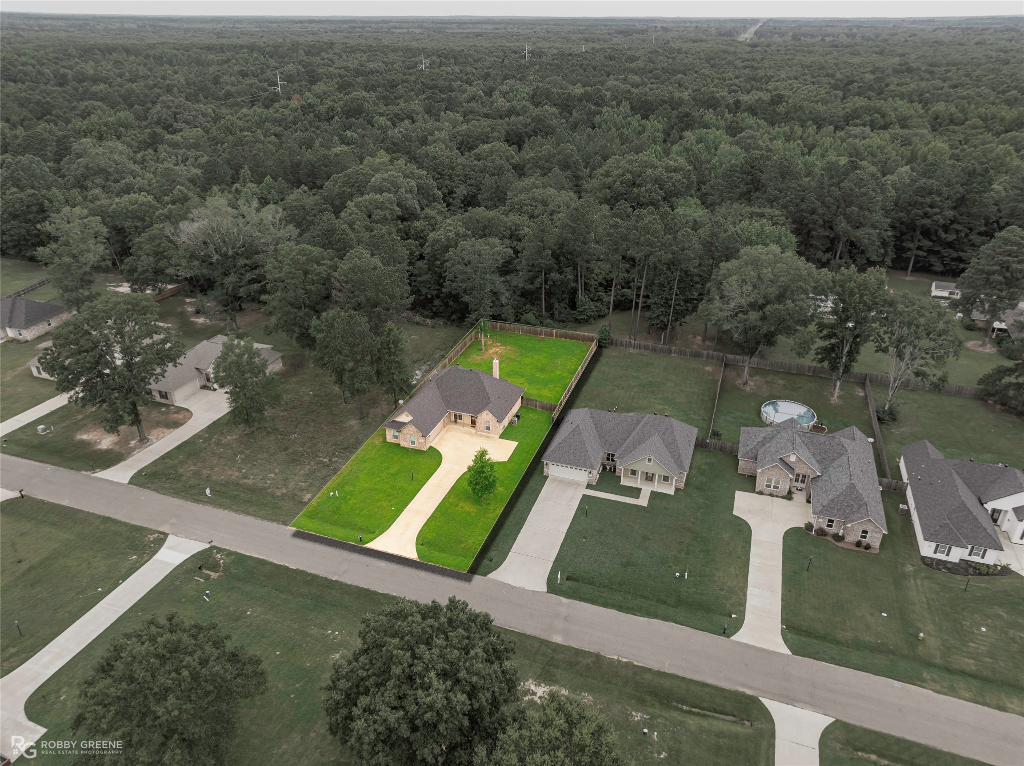 9424 N Pointe Circle