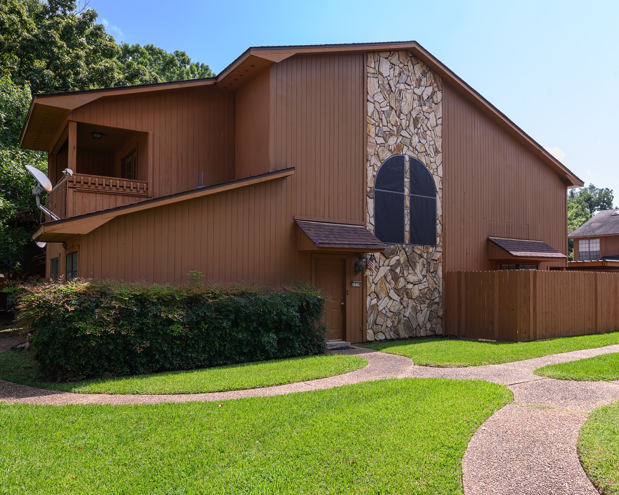 3658 Park Trail Drive