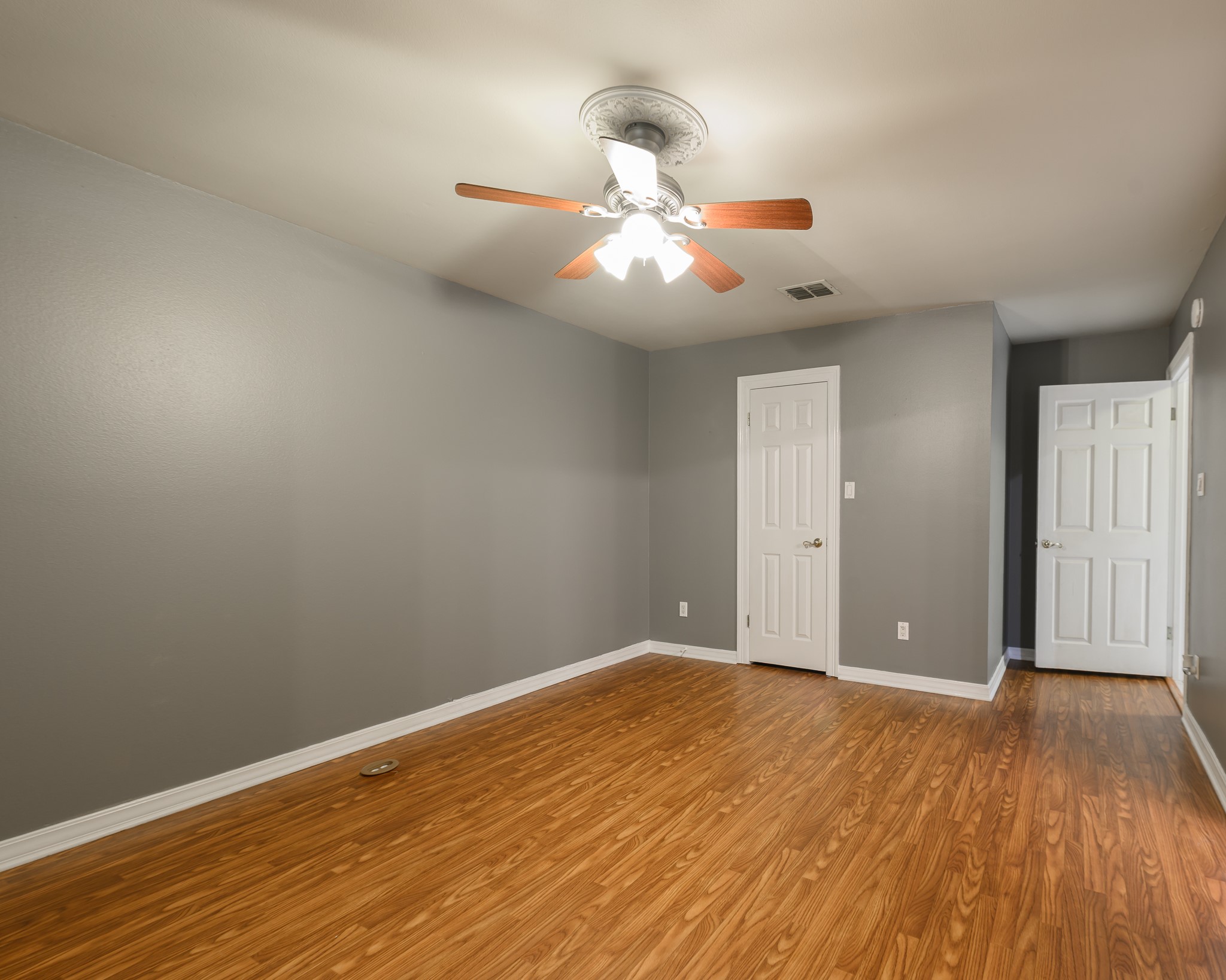 3658 Park Trail Drive