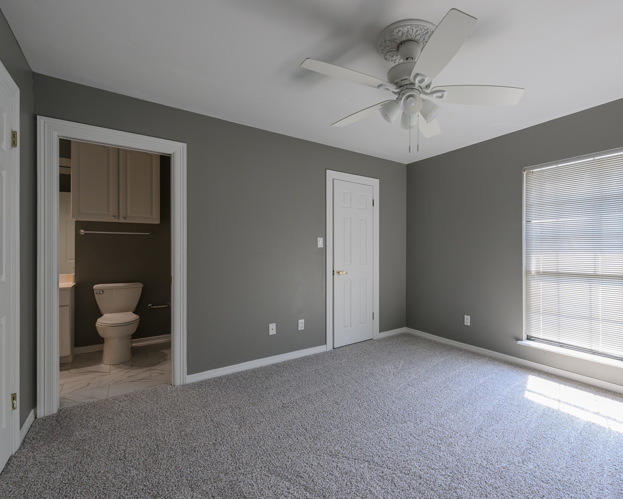 3658 Park Trail Drive