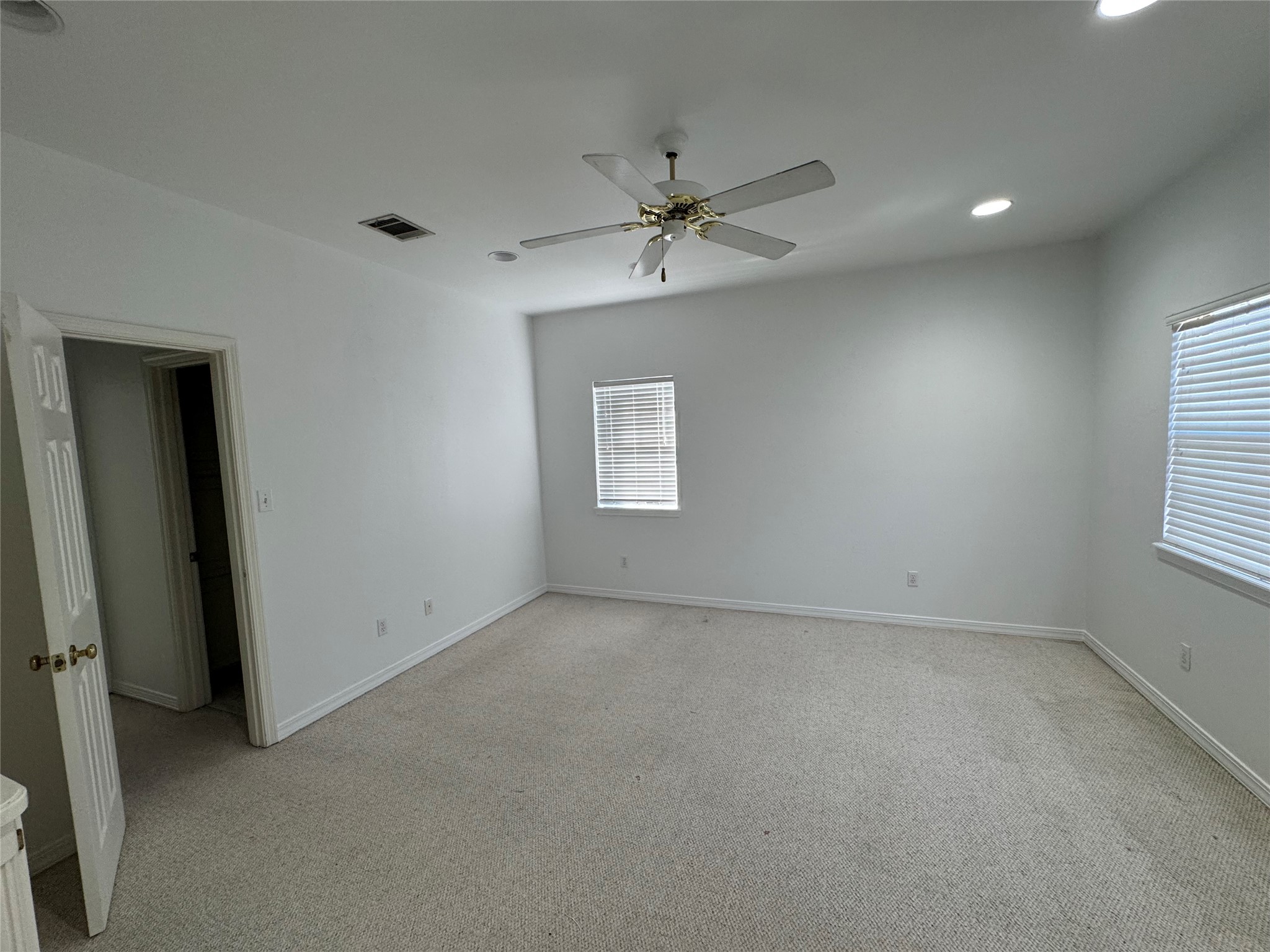 17 Meadow Creek