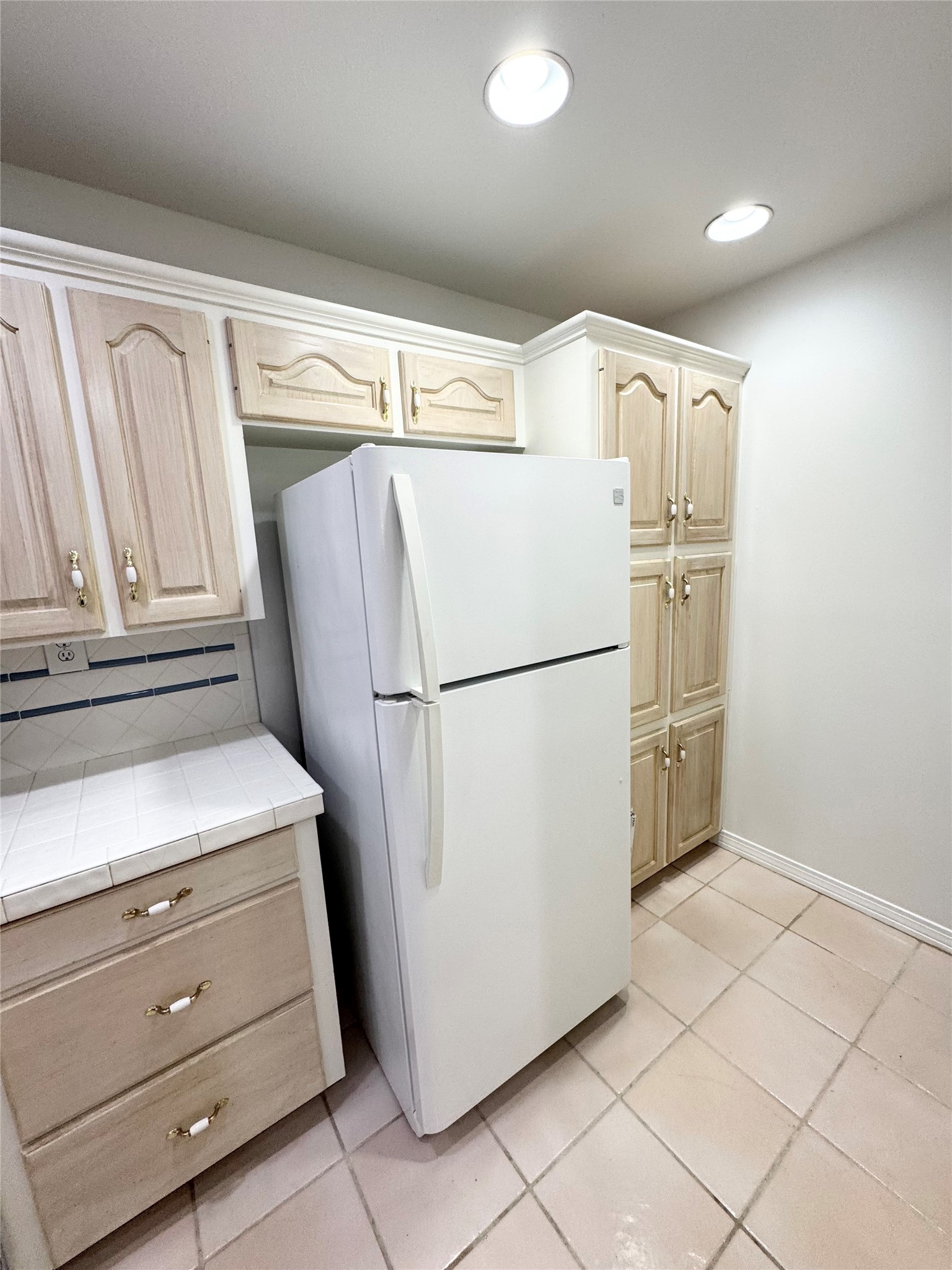 17 Meadow Creek