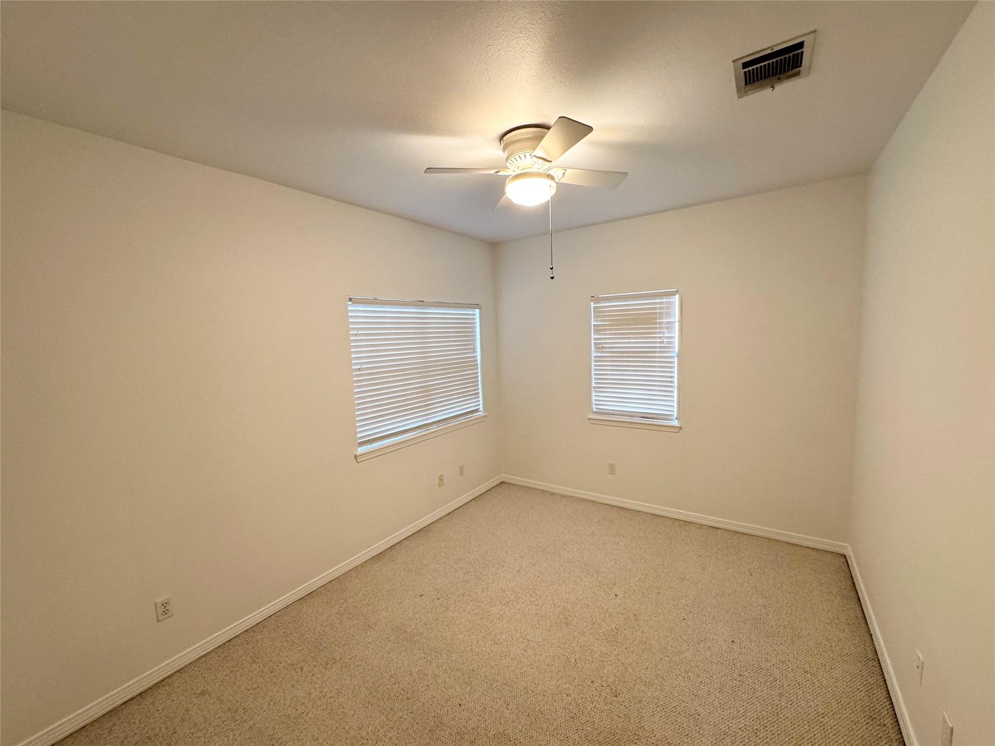 17 Meadow Creek
