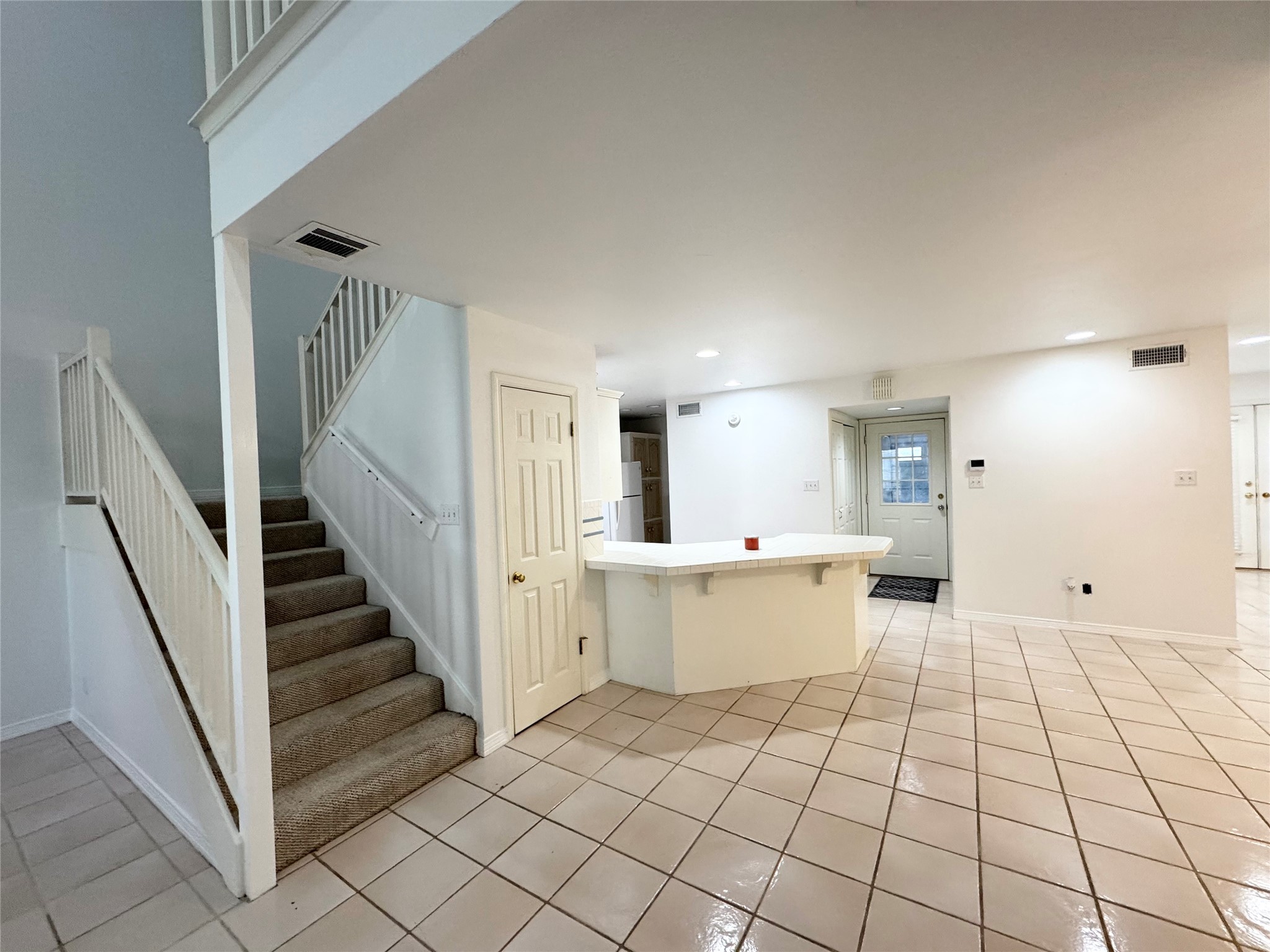 17 Meadow Creek