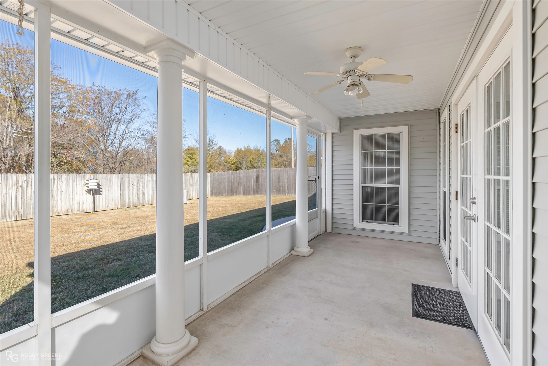116 Willow Lake Boulevard