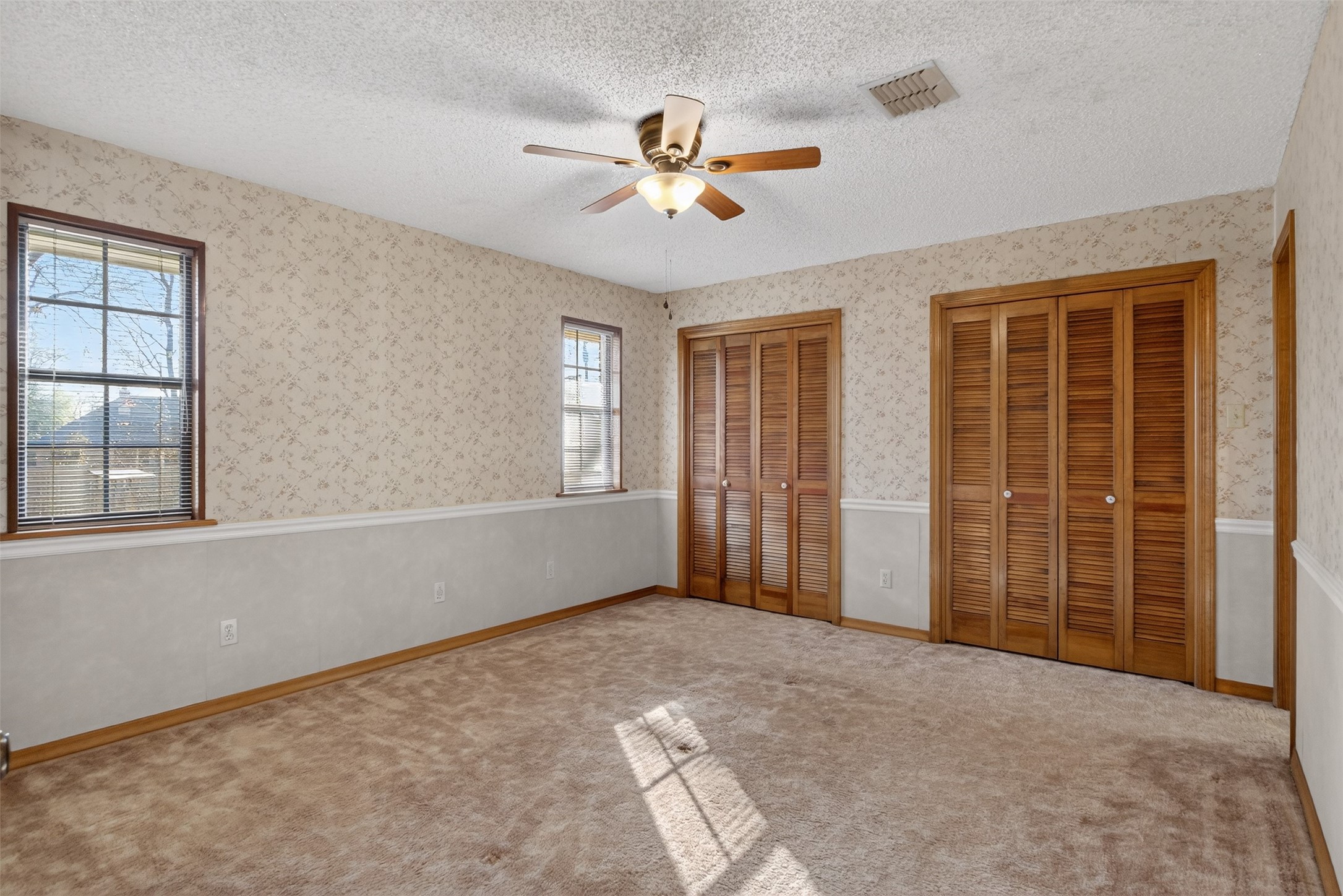 8204 Heatherbrook Circle