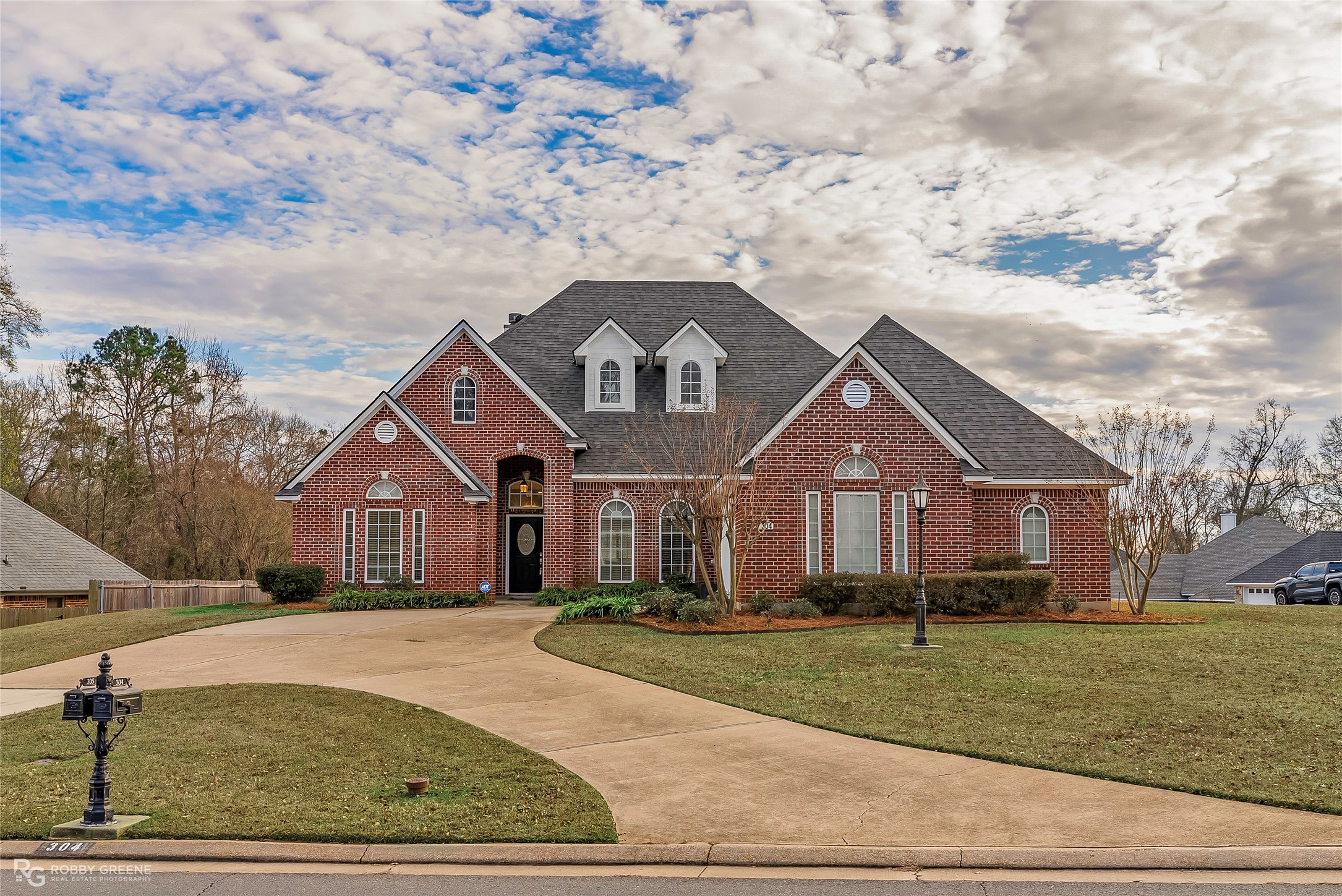 304 Dogwood South Lane