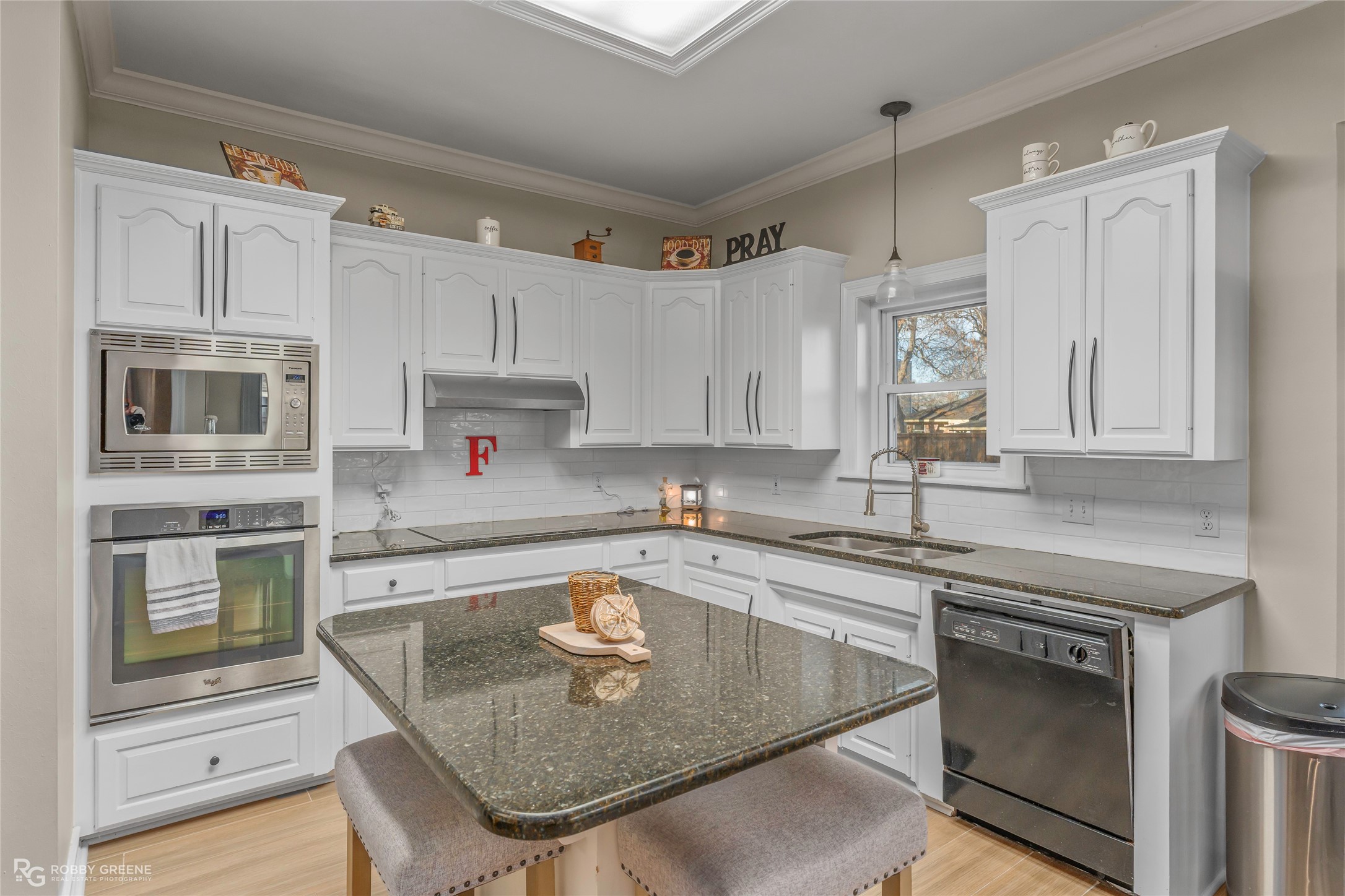 339 Greenacres Boulevard