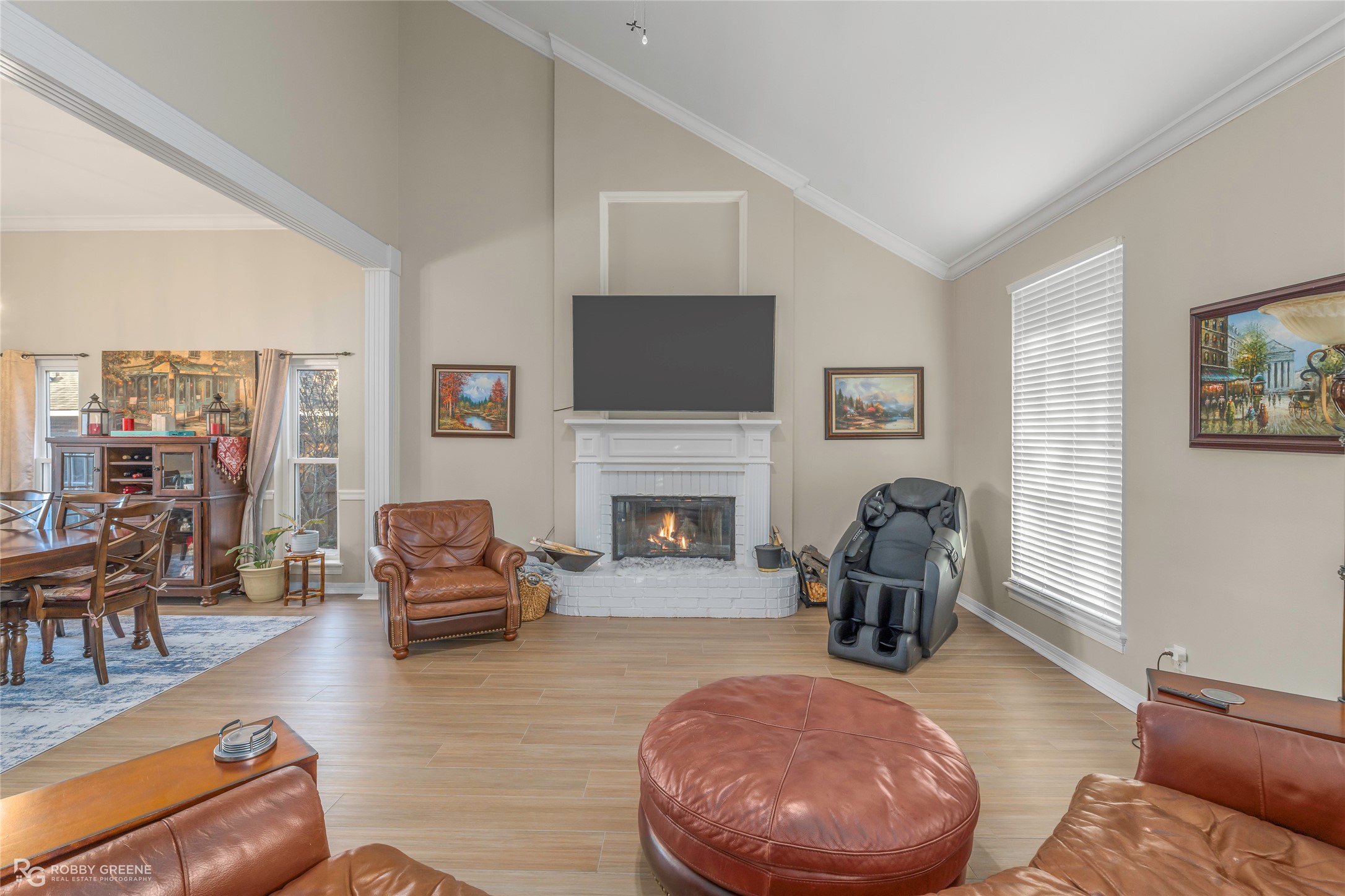 339 Greenacres Boulevard