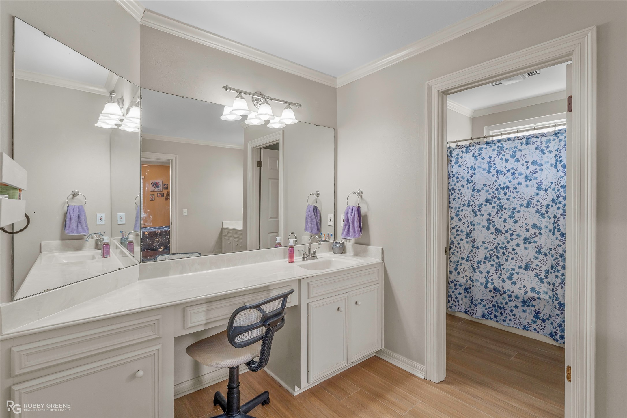 339 Greenacres Boulevard