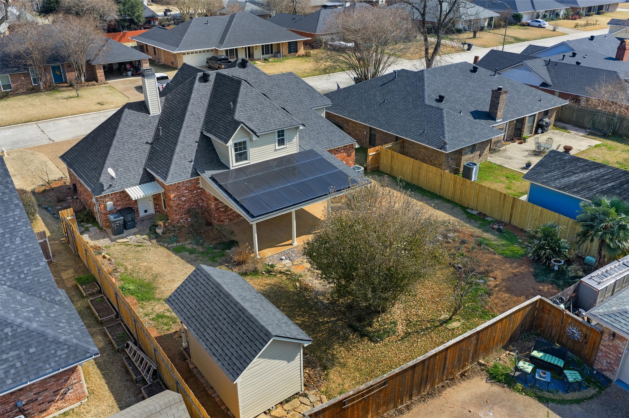 5010 Kenilworth Drive