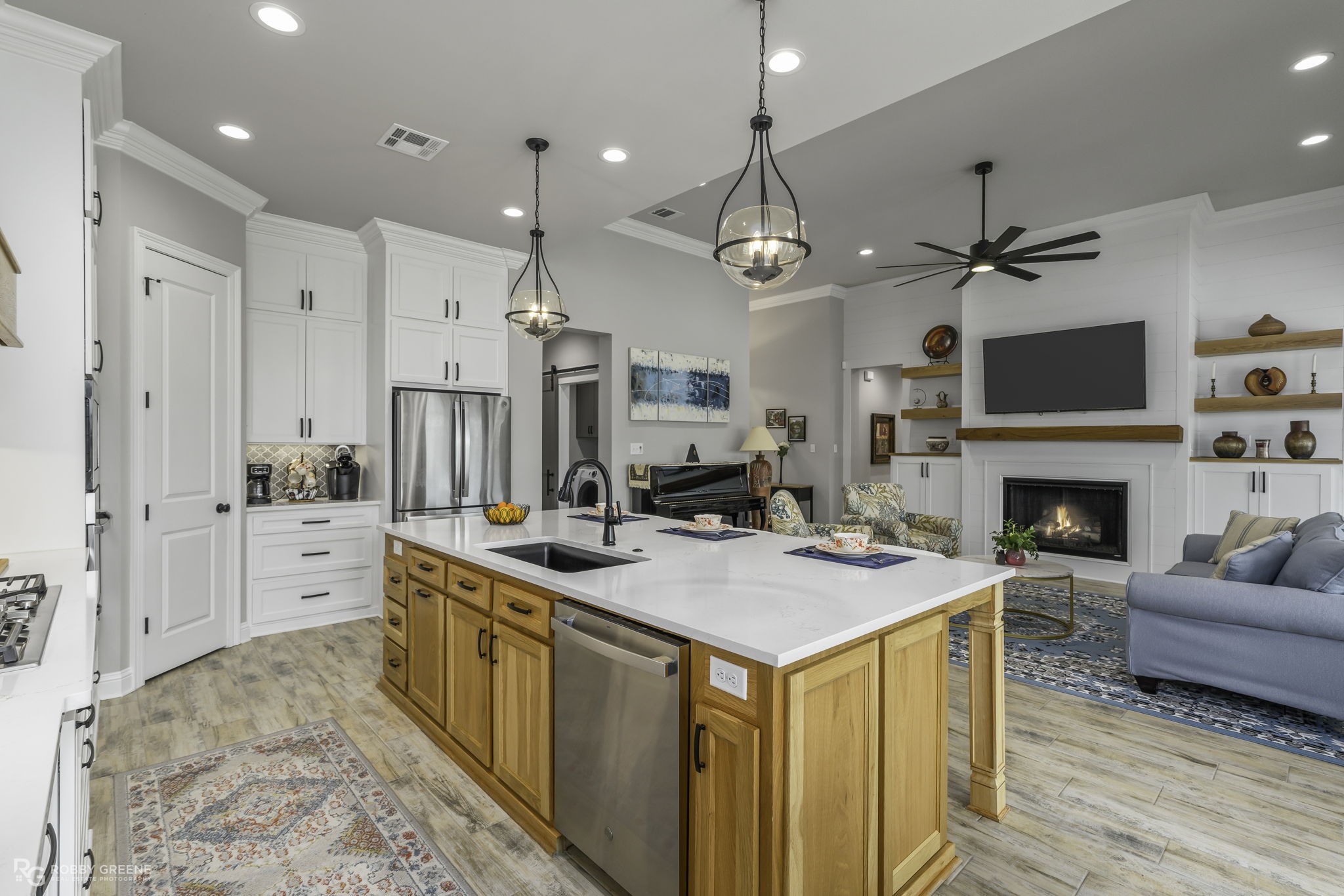 214 Conti Way