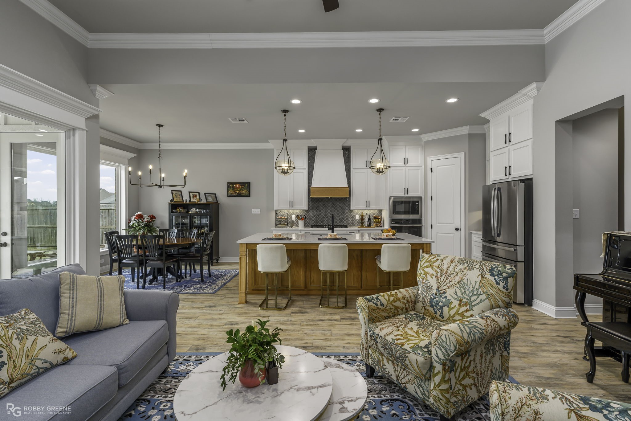 214 Conti Way