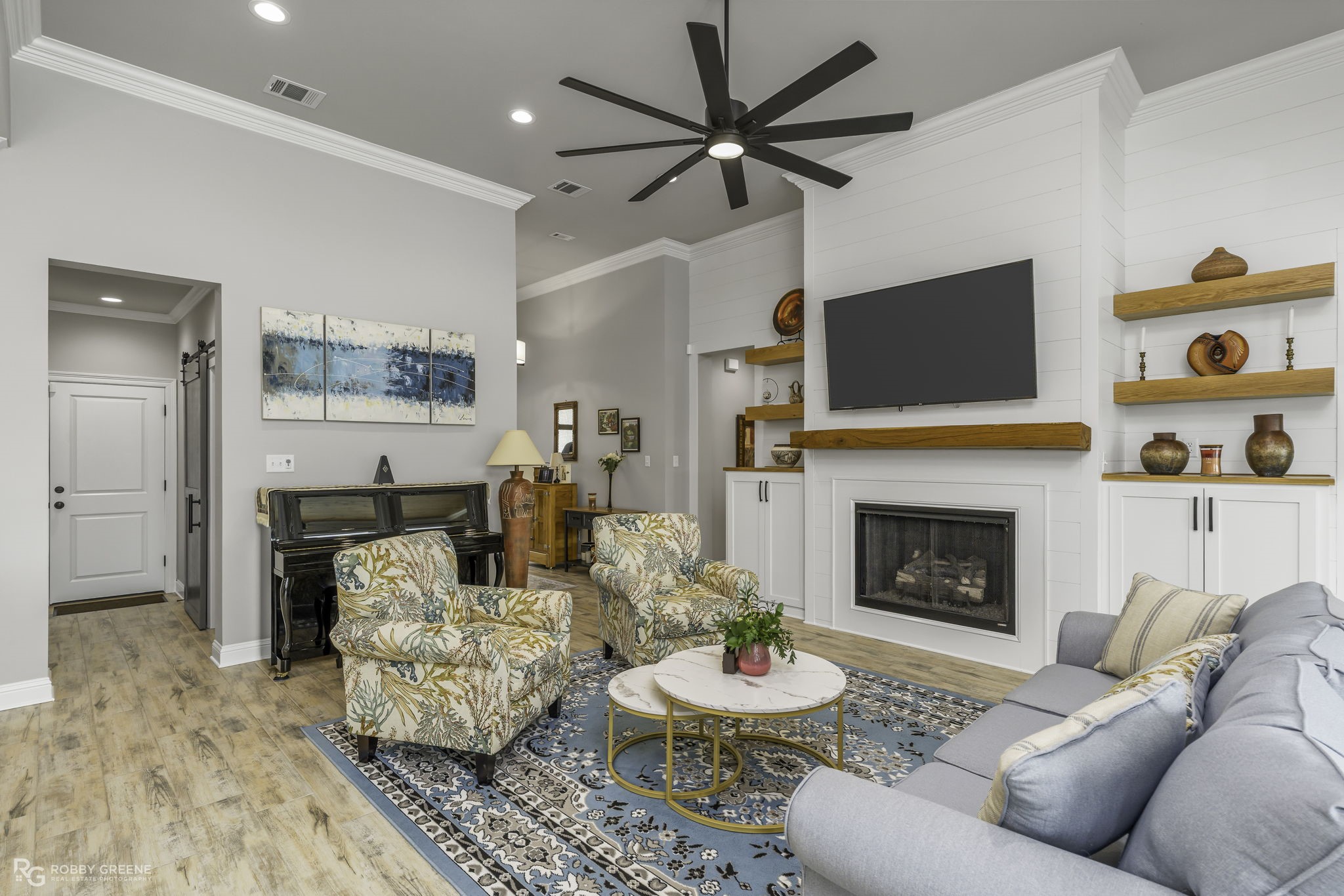 214 Conti Way