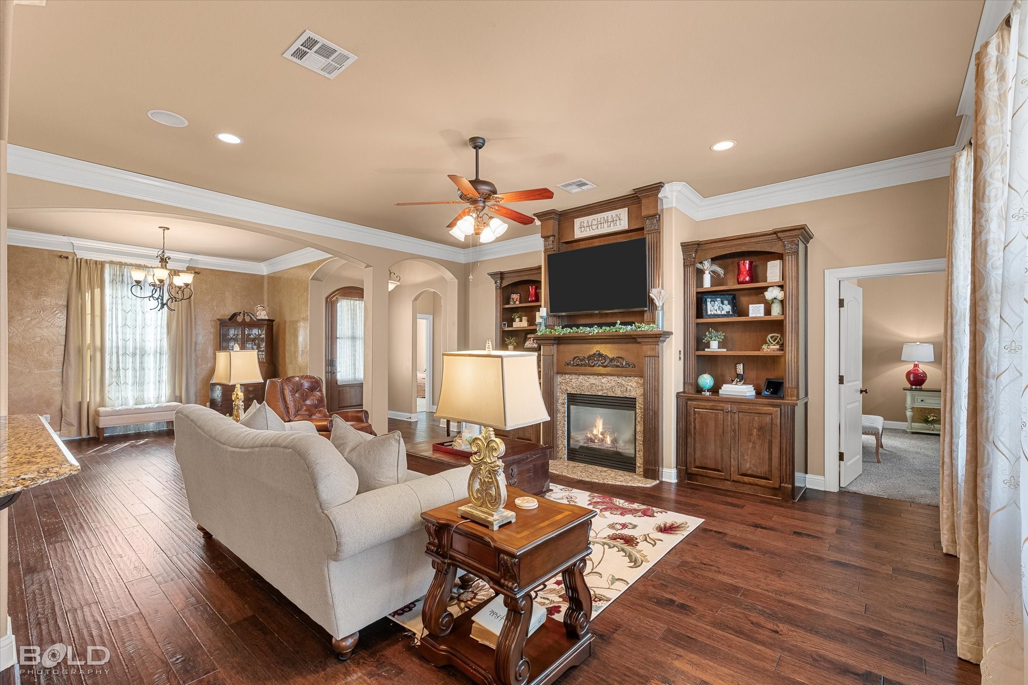 570 Chinquipin Drive
