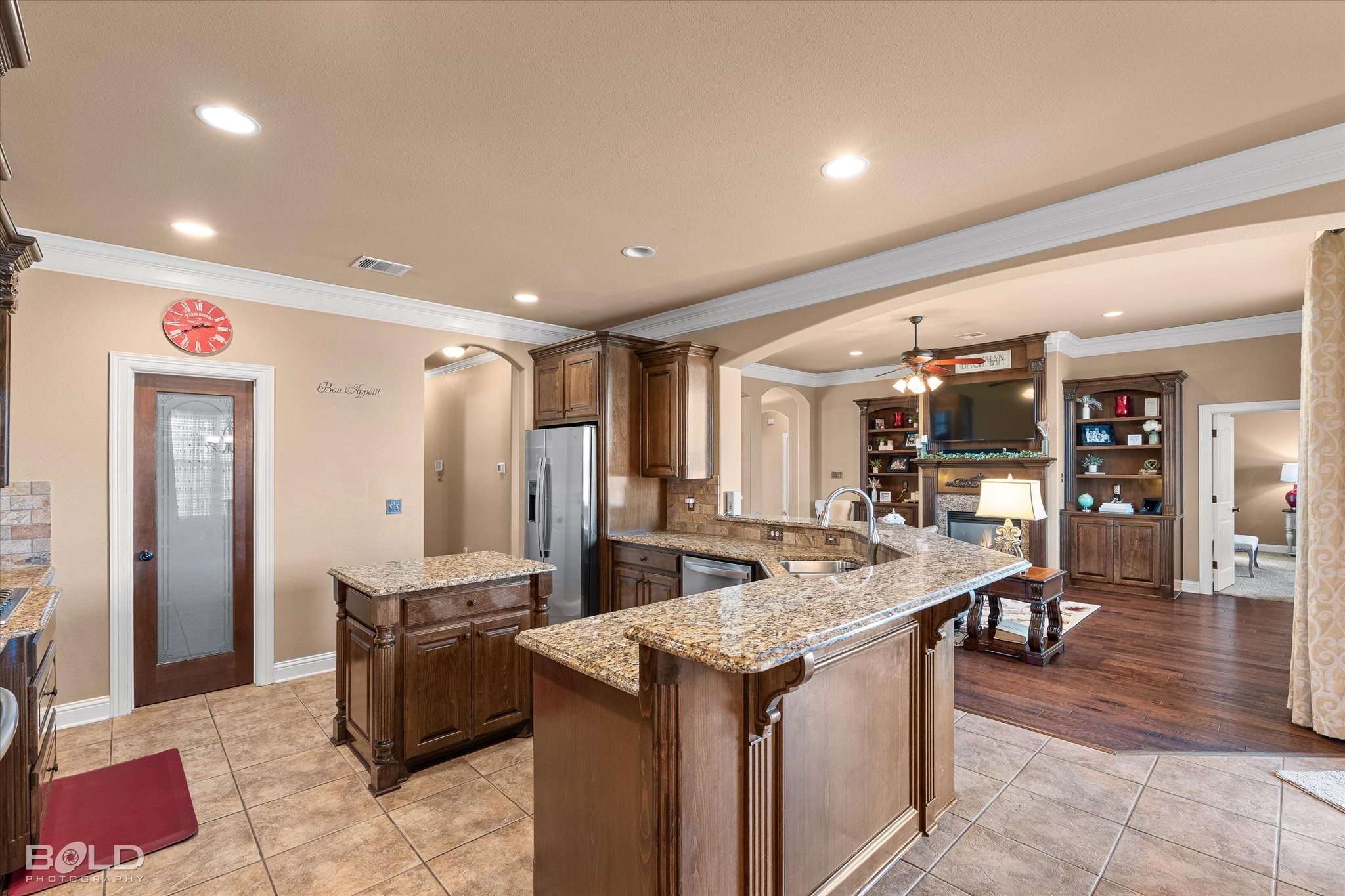 570 Chinquipin Drive