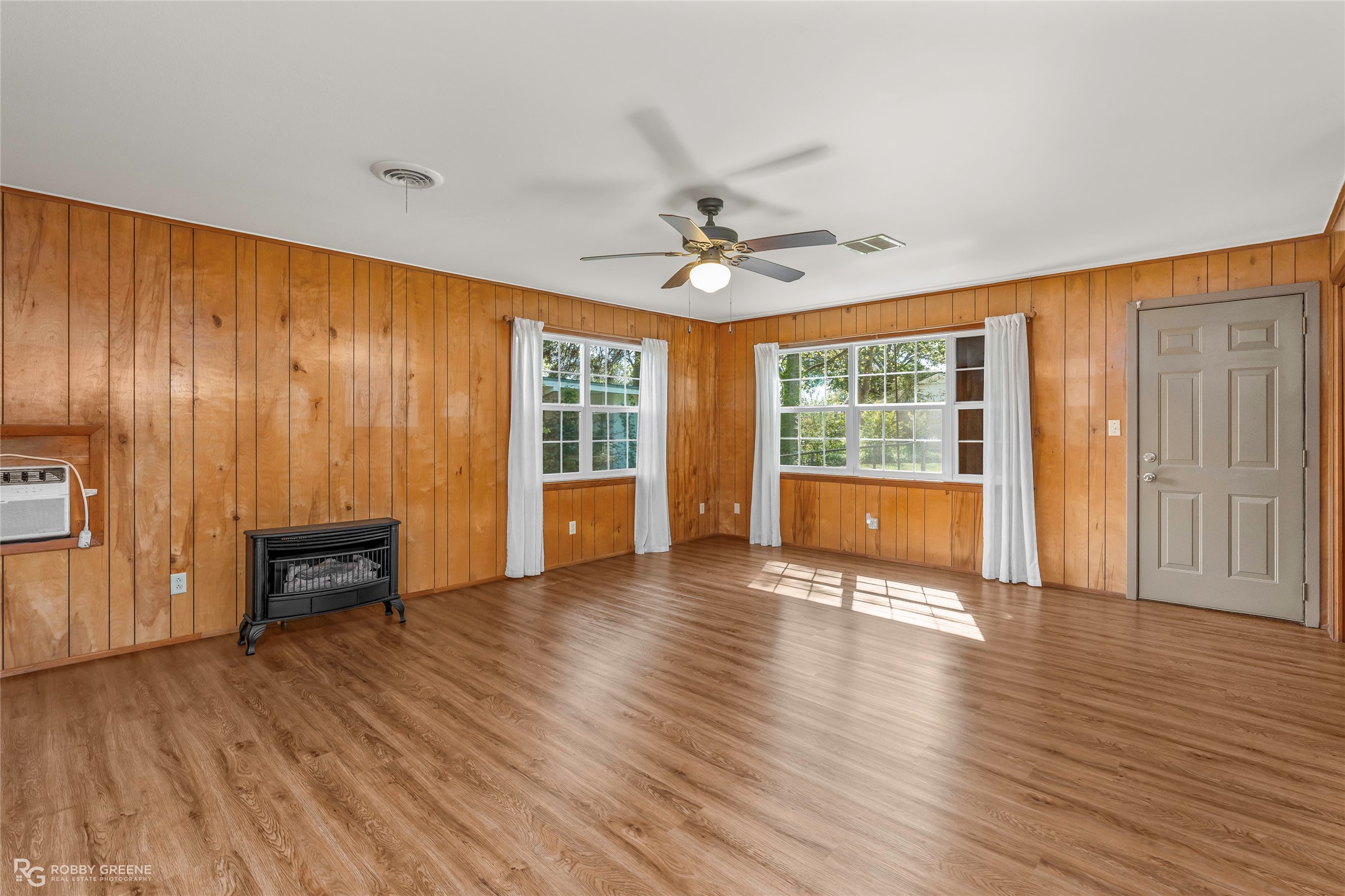 104 3rd Street NW