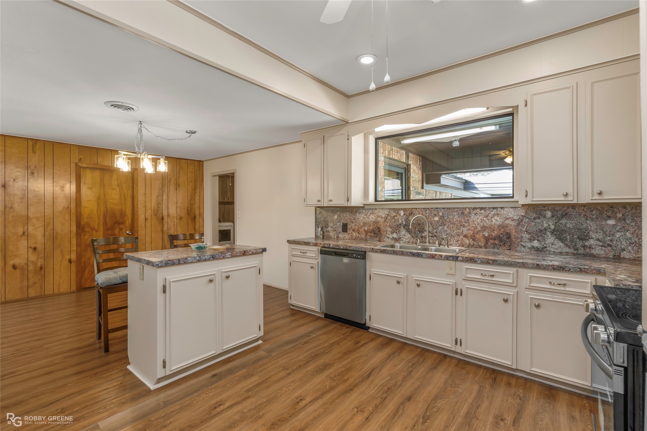 104 3rd Street NW