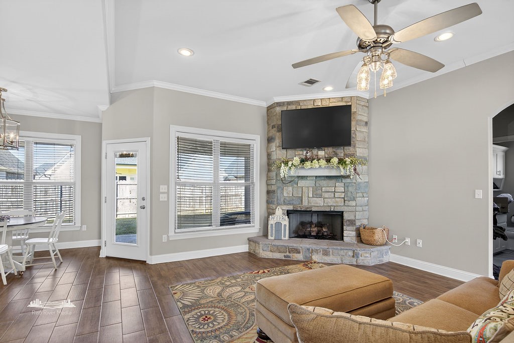 505 Hempstead Circle