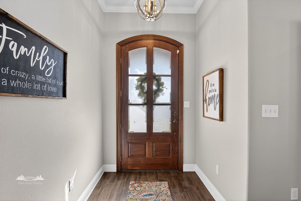 505 Hempstead Circle