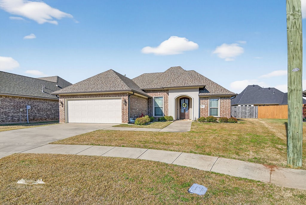 505 Hempstead Circle